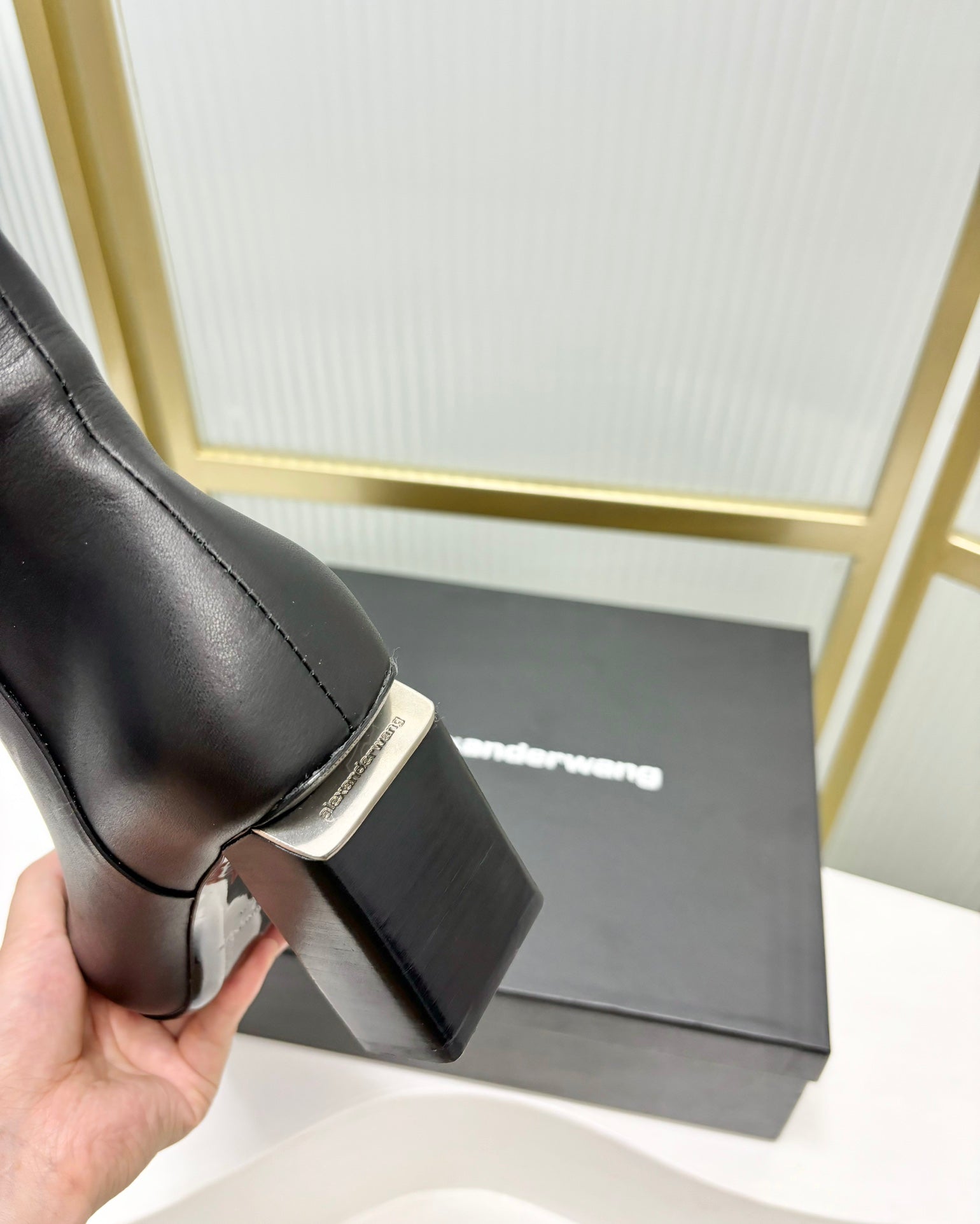 TONI 85MM ANKLE BOOT IN BLACK CALFSKIN