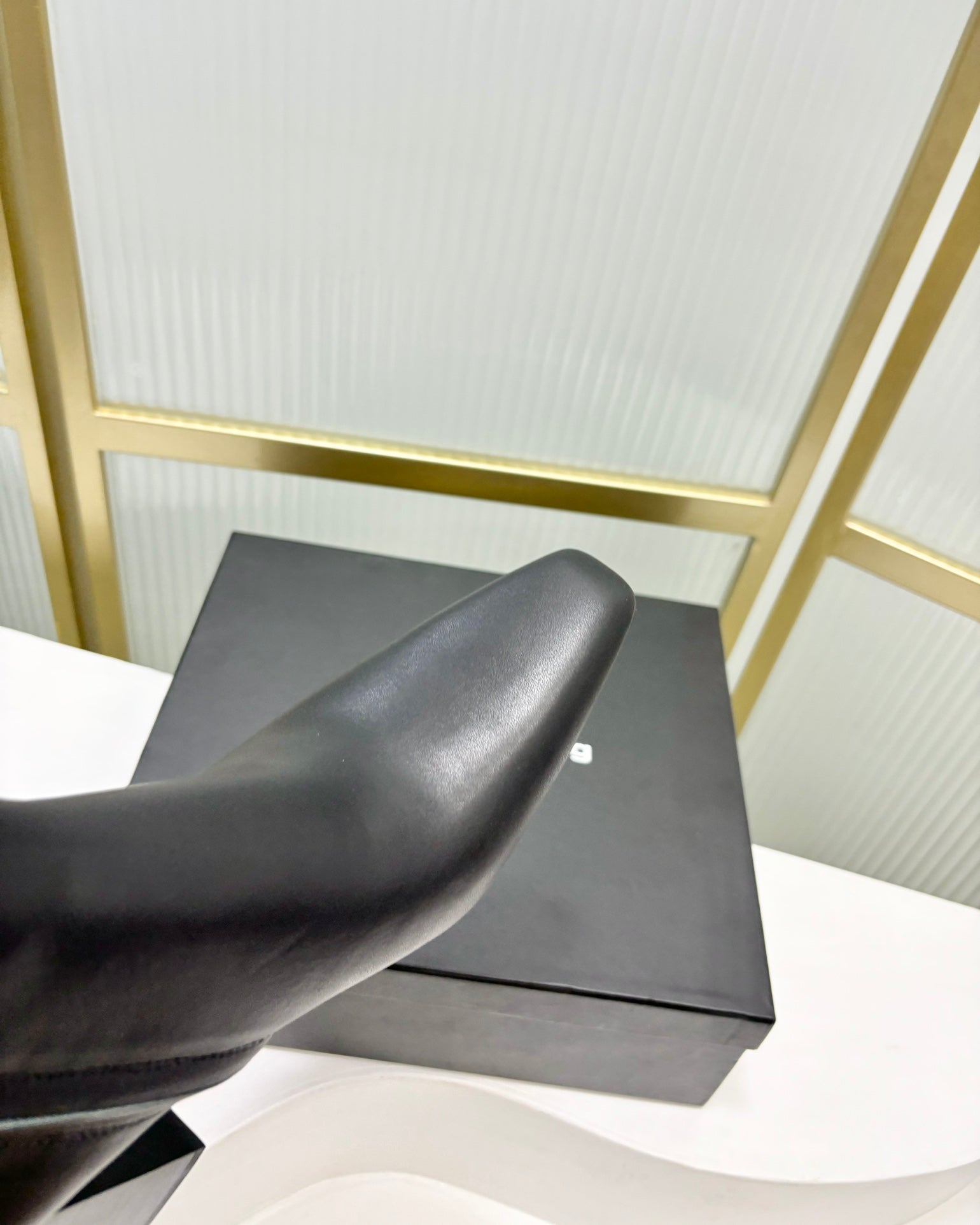 TONI 85MM ANKLE BOOT IN BLACK CALFSKIN