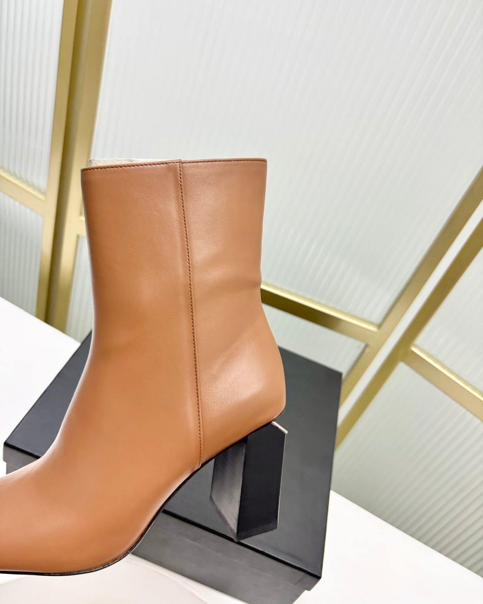 TONI 85MM ANKLE BOOT IN TAWNY BROWN CALFSKIN