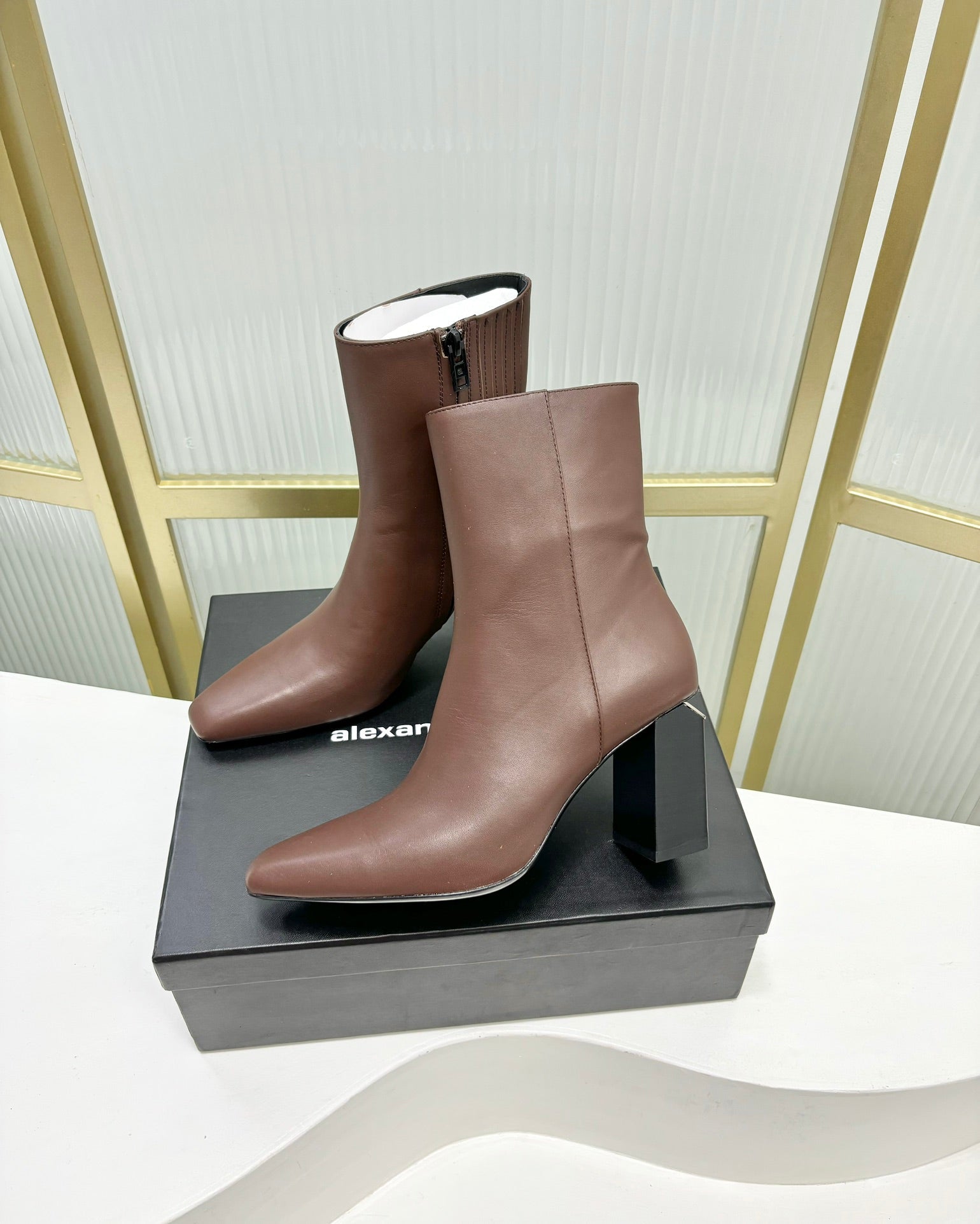 TONI 85MM ANKLE BOOT IN UMBER BROWN CALFSKIN