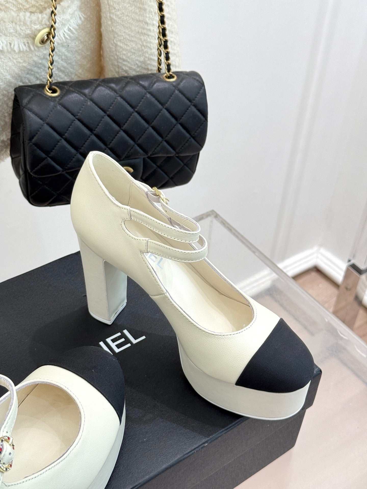 FLATFORM SANDAL 110 MM IN WHITE CALFSKIN