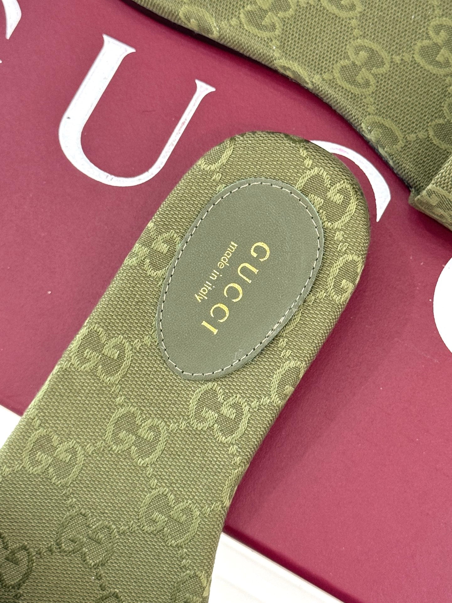 SLIDE SANDALS IN MOSS GREEN FABRIC EMBOSSED LOGO