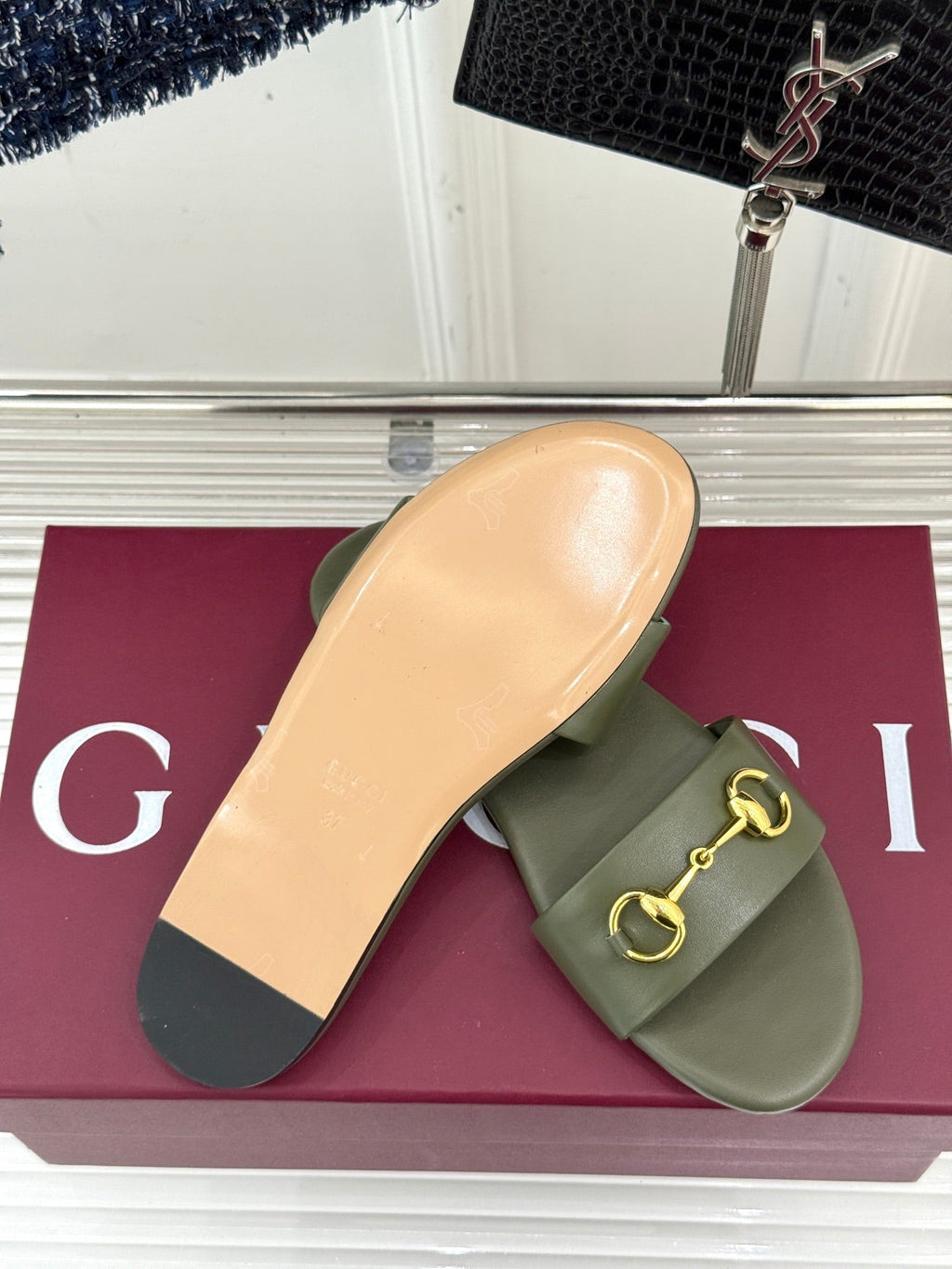 SLIDE SANDALS IN MOSS GREEN CALFSKIN WITH GOLD HARDWARE