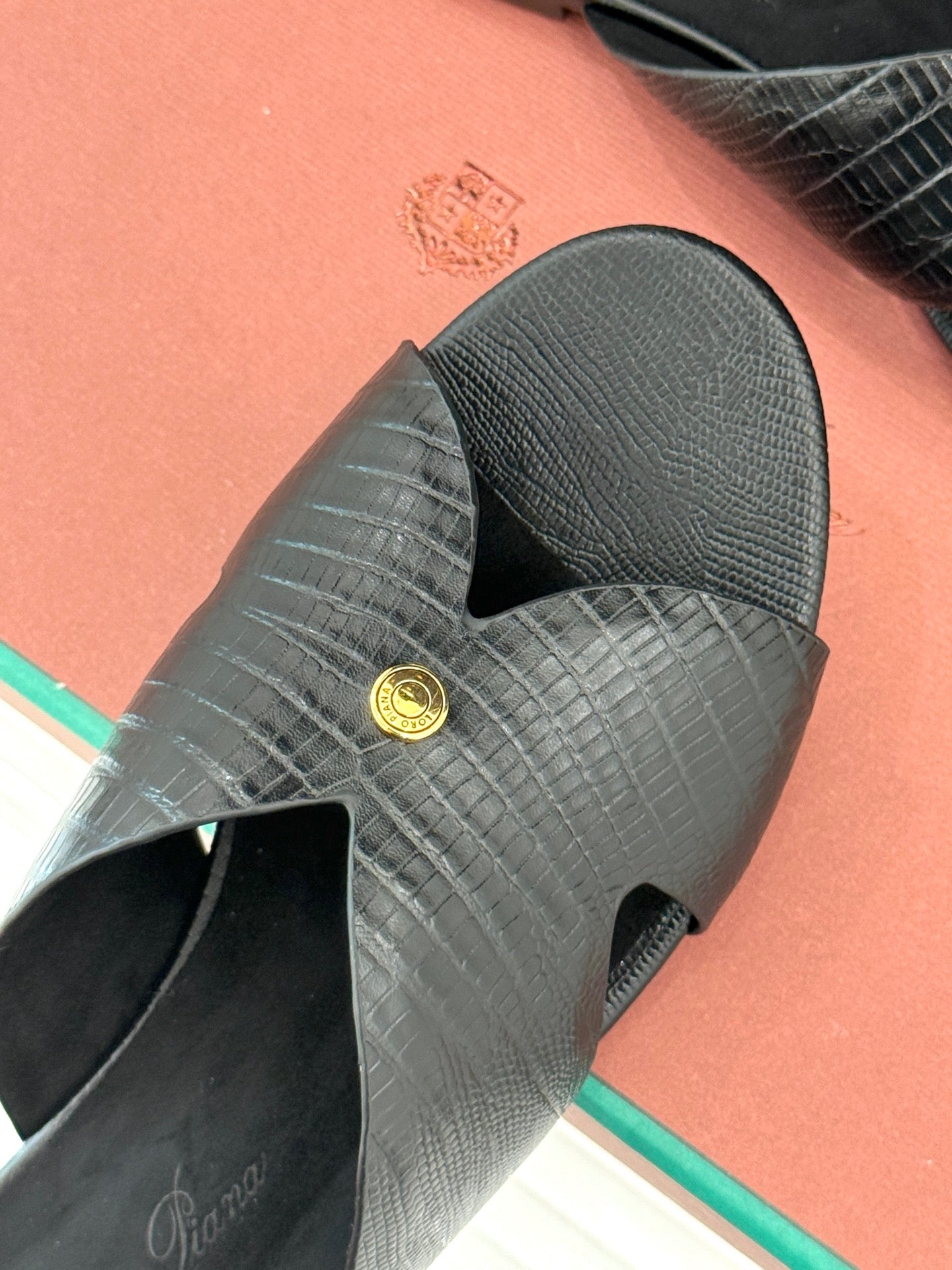 LP SANDALS 25S IN BLACK LAMBSKIN SNAKE EMBOSSING