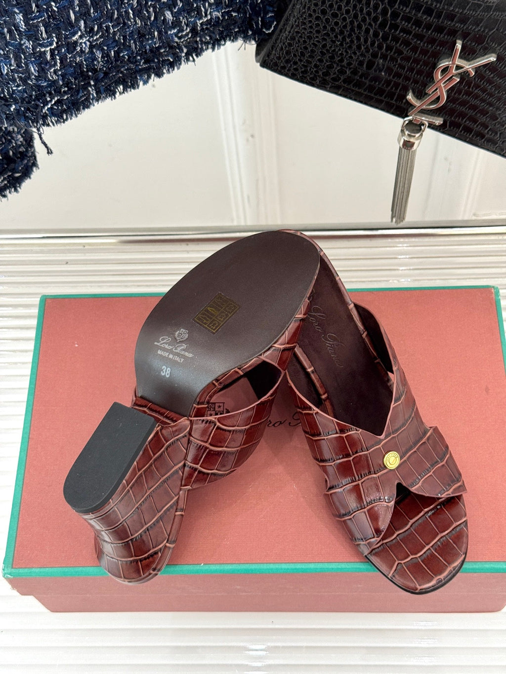 LP HIGH HEEL 25S IN MAHOGANY RED LAMBSKIN SNAKE EMBOSSING