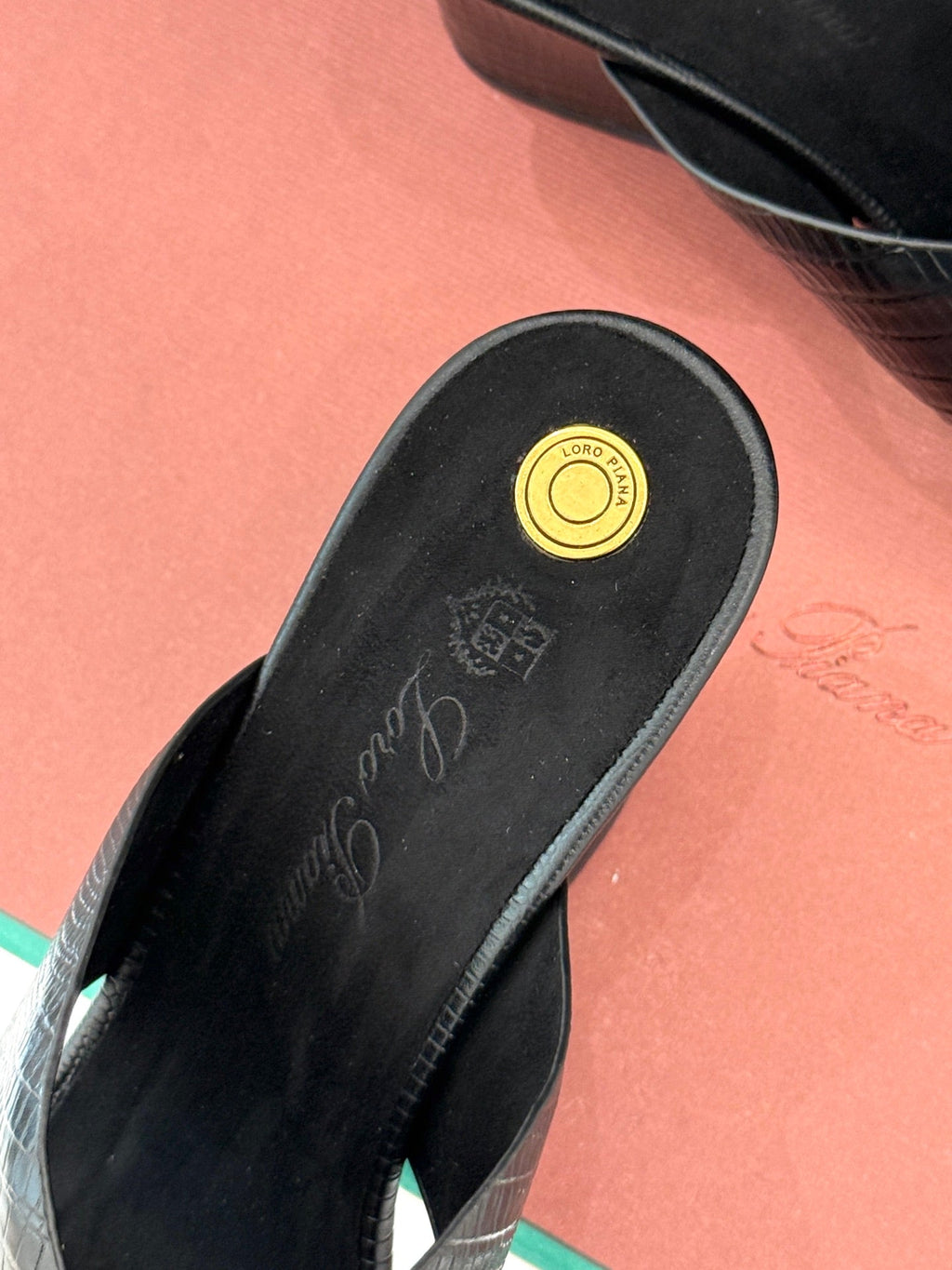 LP HIGH HEEL 25S IN BLACK LAMBSKIN SNAKE EMBOSSING