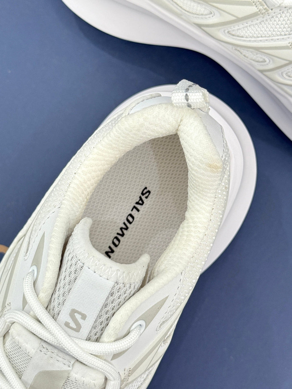 ALO 25S SALOMON XT-6 SNEAKER IN WHITE MESH FABRIC AND TPU STYLE 6