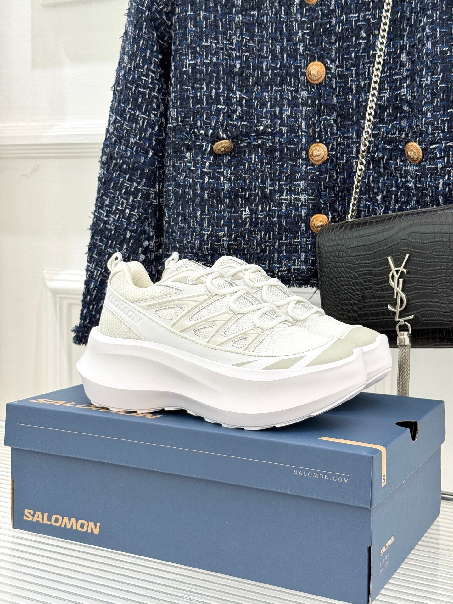 ALO 25S SALOMON XT-6 SNEAKER IN WHITE MESH FABRIC AND TPU STYLE 6