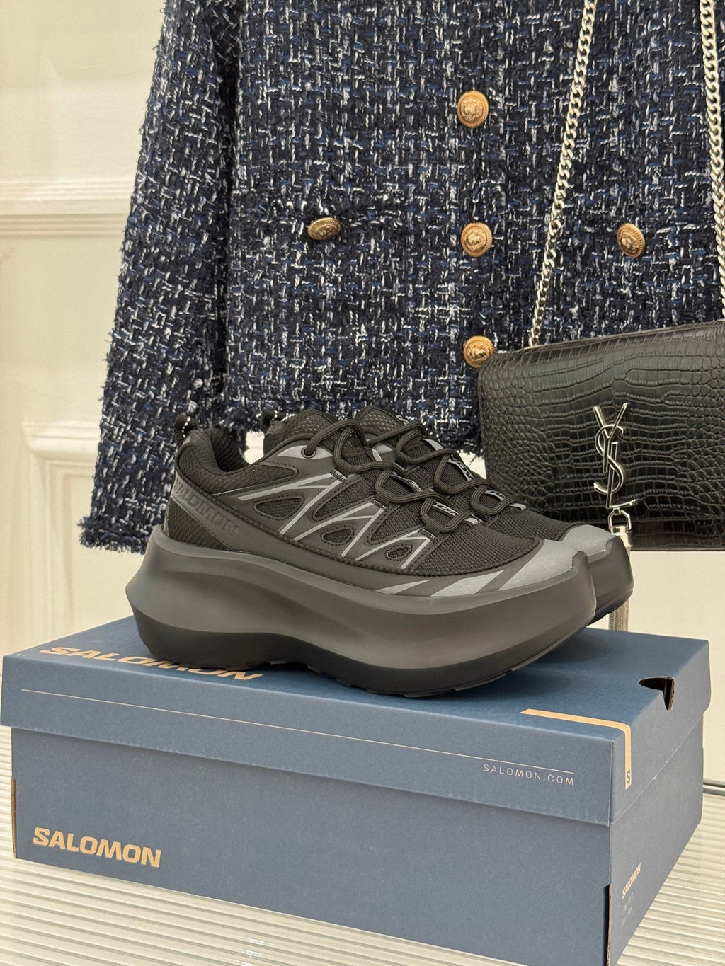 ALO 25S SALOMON XT-6 SNEAKER IN BLACK MESH FABRIC AND TPU STYLE 5