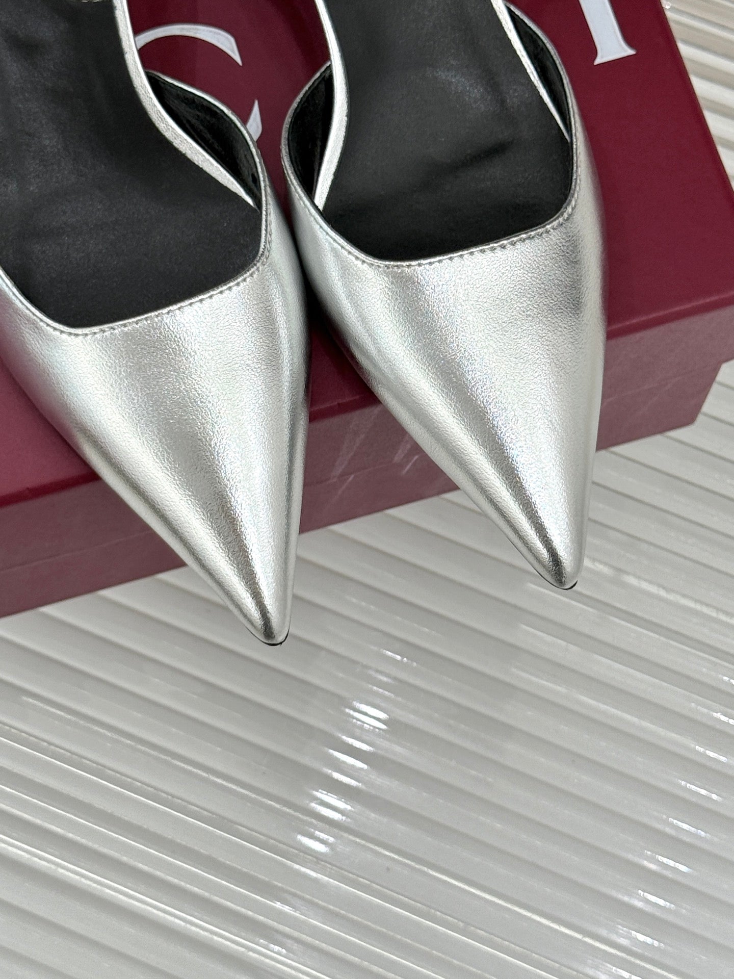 GUCCI 26S HIGH HEELS 55 MM IN SILVER LAMBSKIN