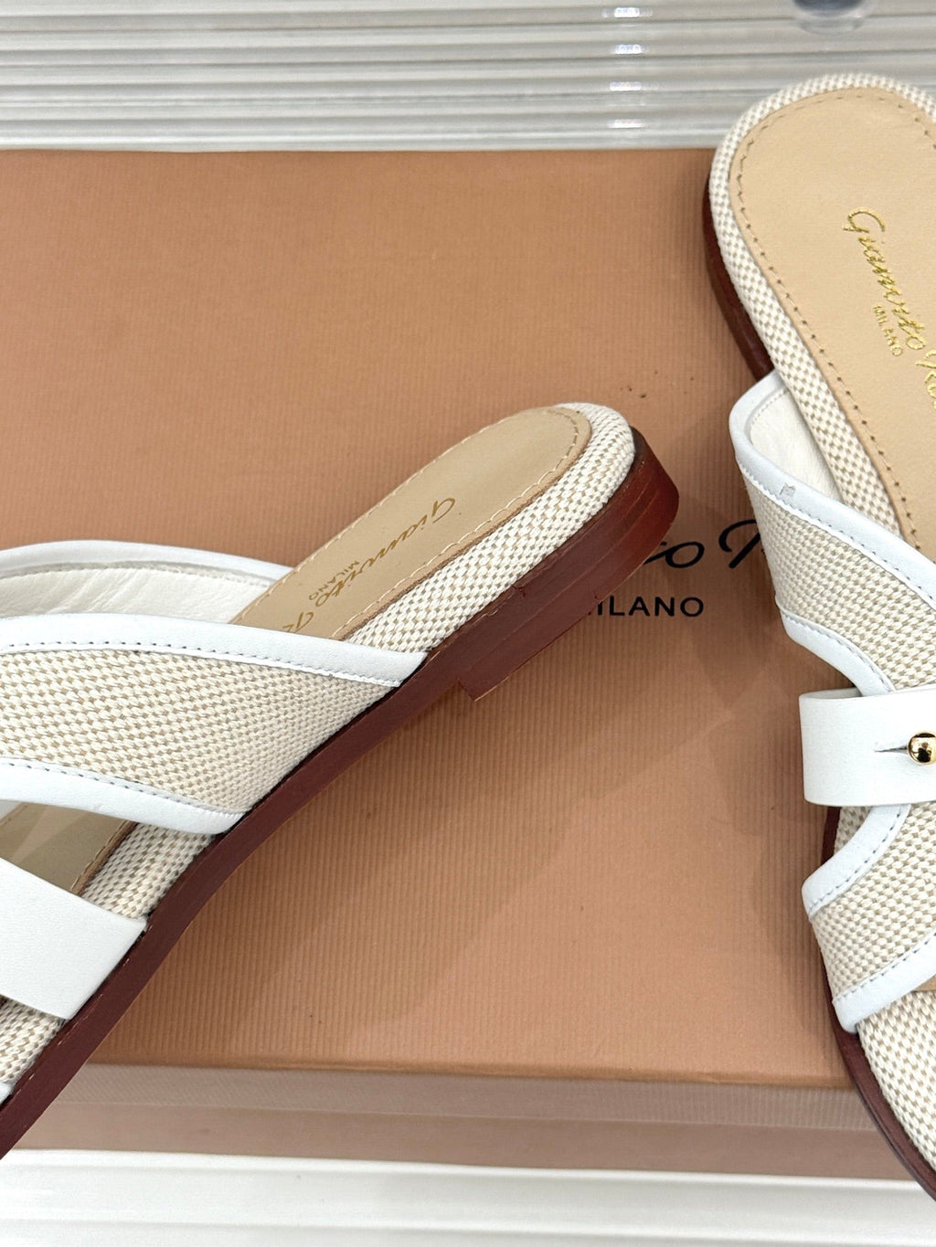 GIANVITO ROSSI 26S STUDDED FLAT SANDALS IN BEIGE CANVAS AND WHITE CALFSKIN