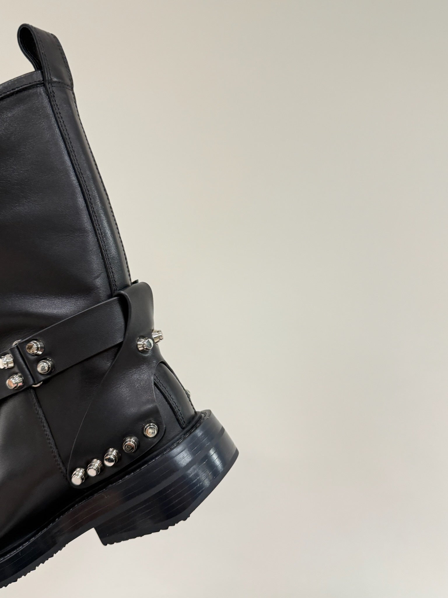 DIXON BUCKLE BOOT IN BLACK CALFSKIN