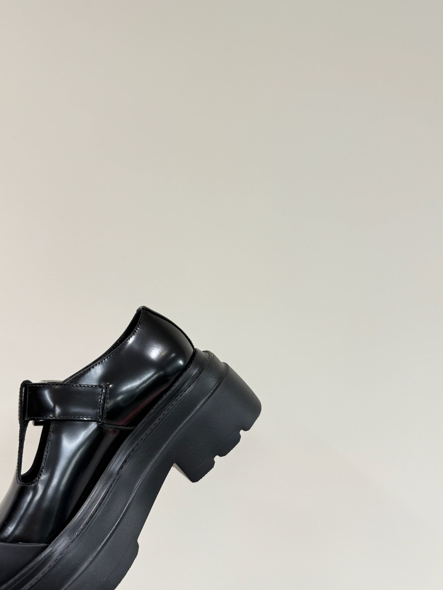 PLATFORM PATCHWWORK MARY JANE IN BLACK PATENT CALFSKIN