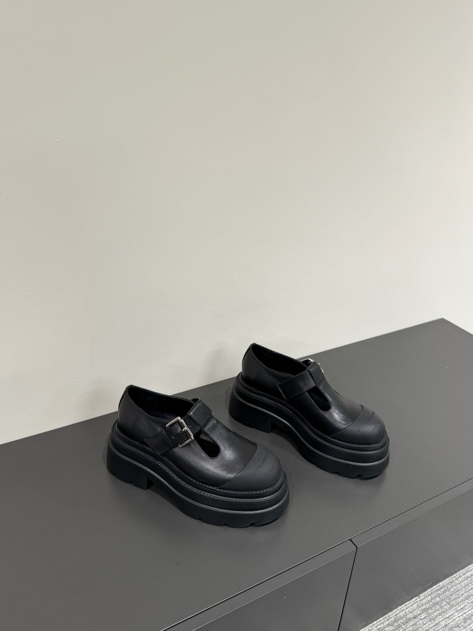 PLATFORM PATCHWWORK MARY JANE IN BLACK CALFSKIN