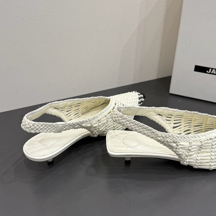 JACQUEMUS 26S HIGH-HEEL SLINGBACKS IN CREAM WHITE WOVEN CALFSKIN