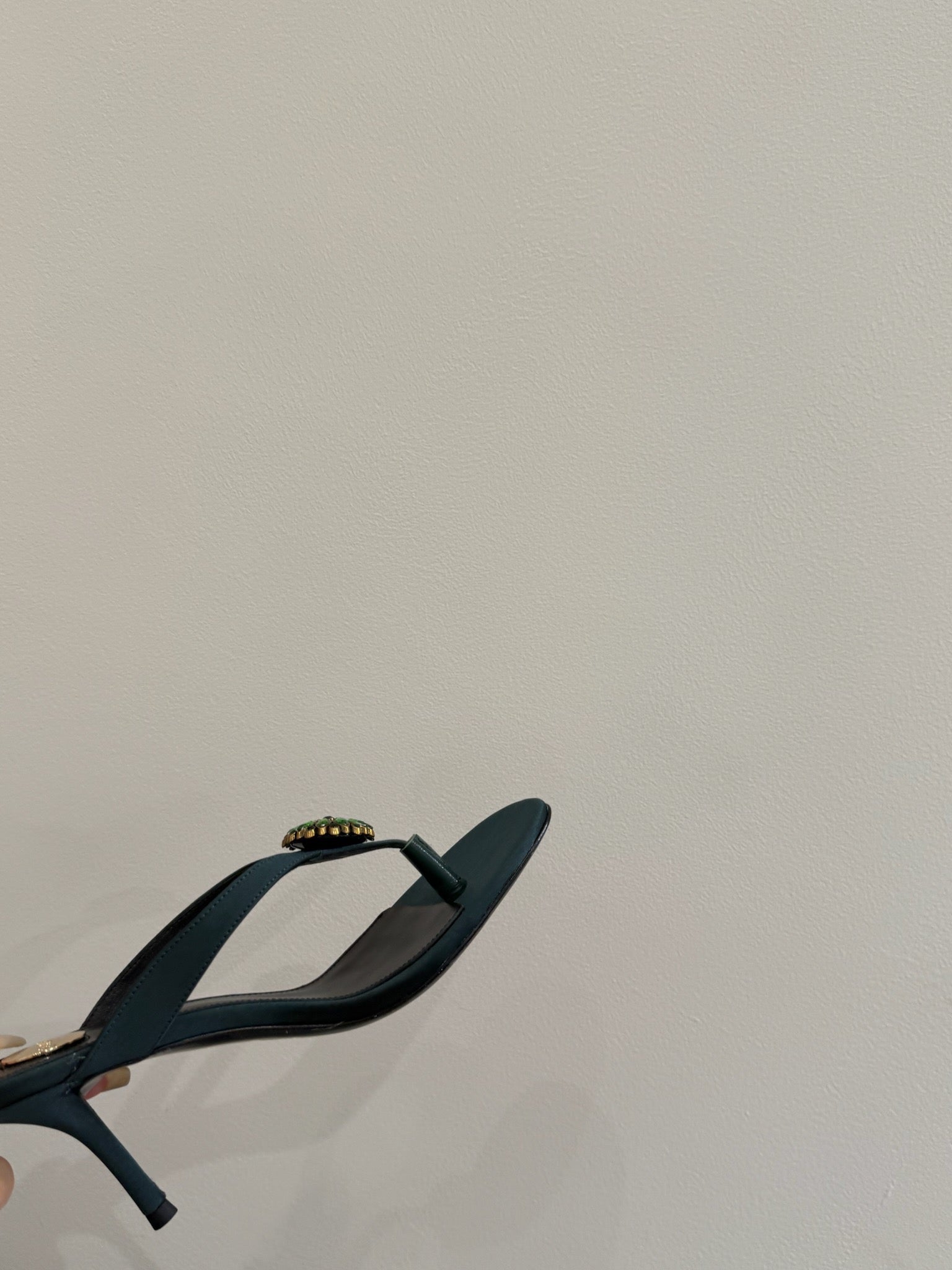 YSL HEELED THONG SANDALS 25S IN DARK ARMY GREEN SATIN WITH CRYSTAL