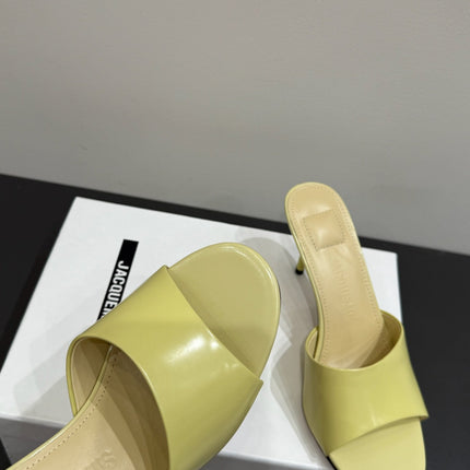 JACQUEMUS 26S HIGH-HEEL SANDALS IN PASTEL YELLOW LAMBSKIN