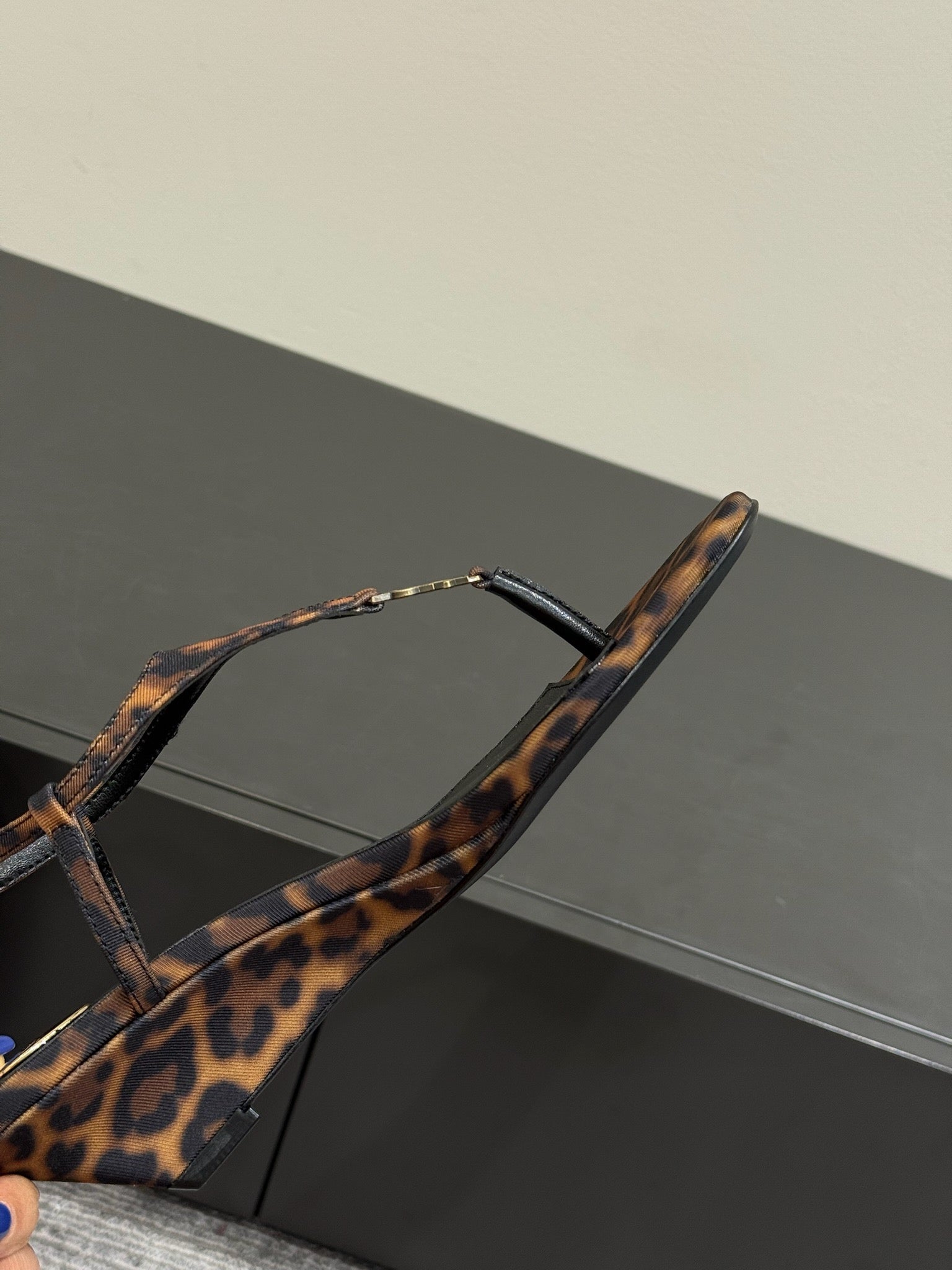 YSL WEDGE THONG SANDALS 25S IN LEOPARD LAMBSKIN WITH GOLD HARDWARE