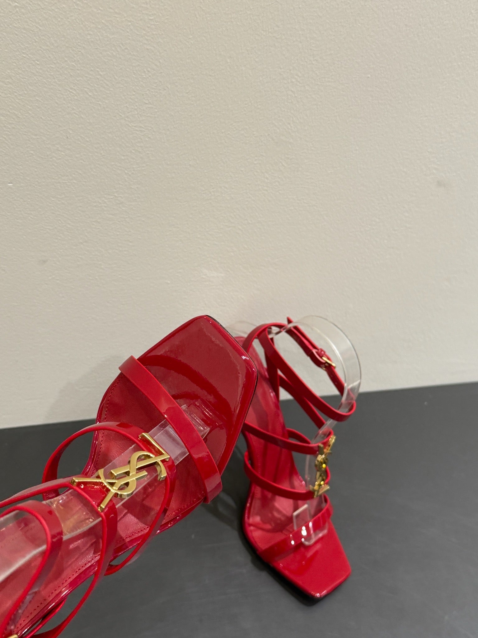 YSL SINGLE-STRAP HEELED SANDALS 25S IN RED LAMBSKIN