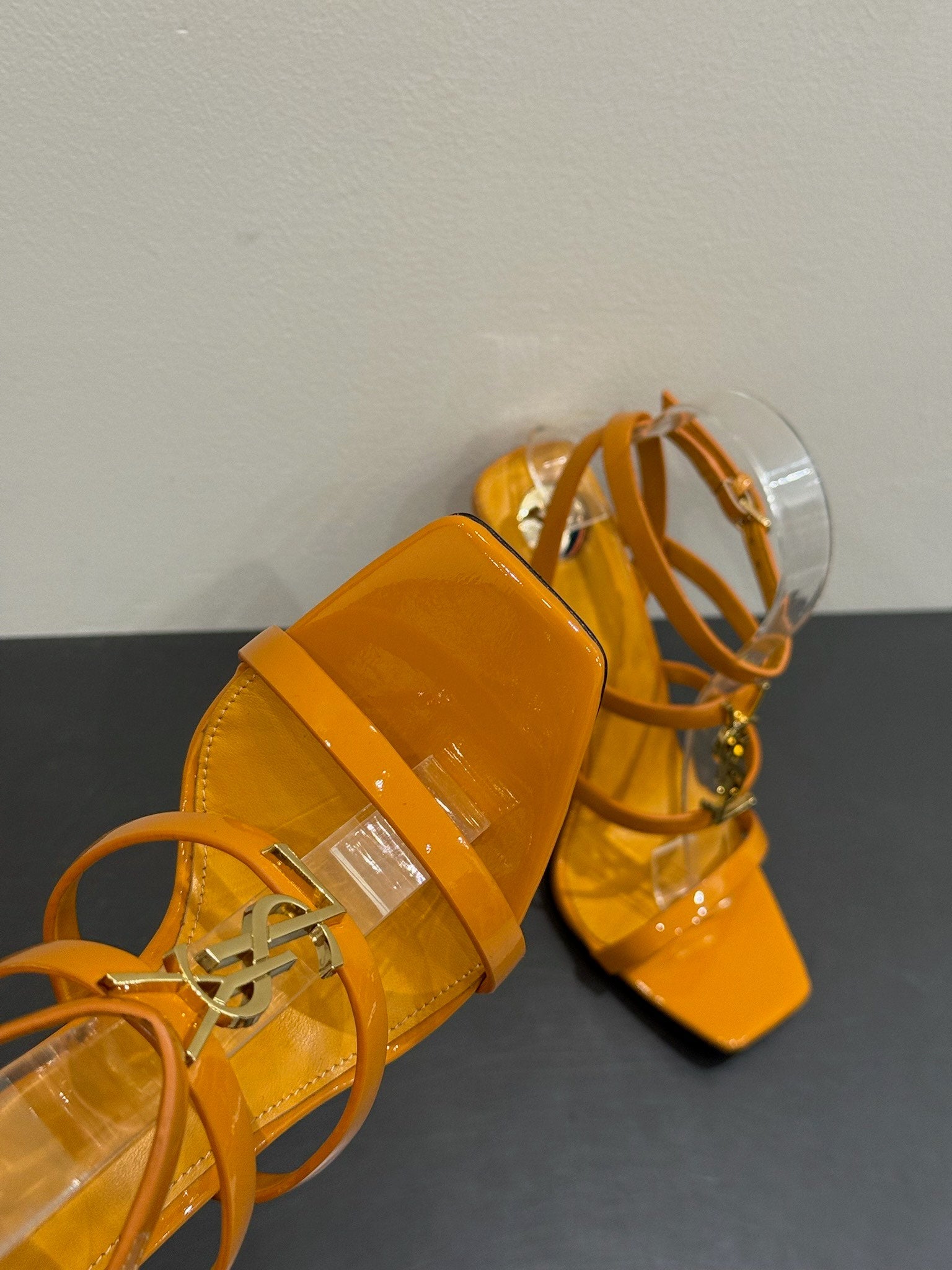 YSL SINGLE-STRAP HEELED SANDALS 25S IN DARK ORANGE LAMBSKIN