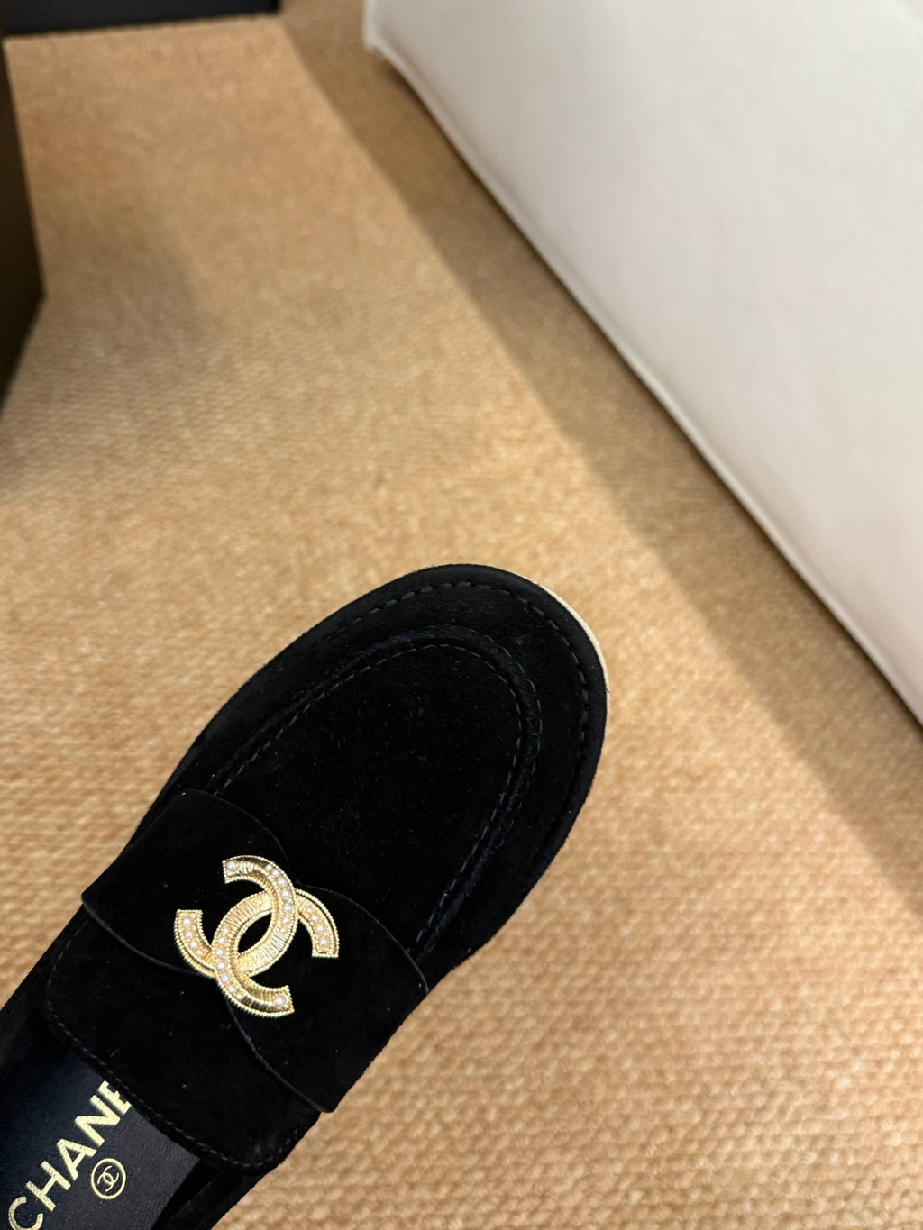 CHANEL 26S LOAFER IN BLACK SUEDE CC LOGO
