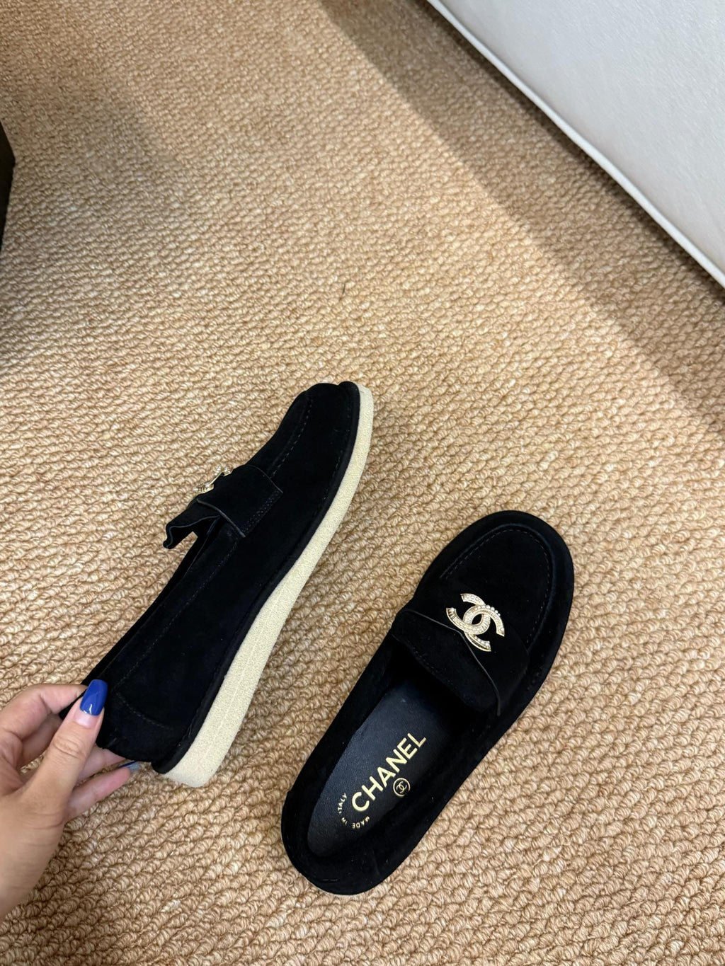 CHANEL 26S LOAFER IN BLACK SUEDE CC LOGO