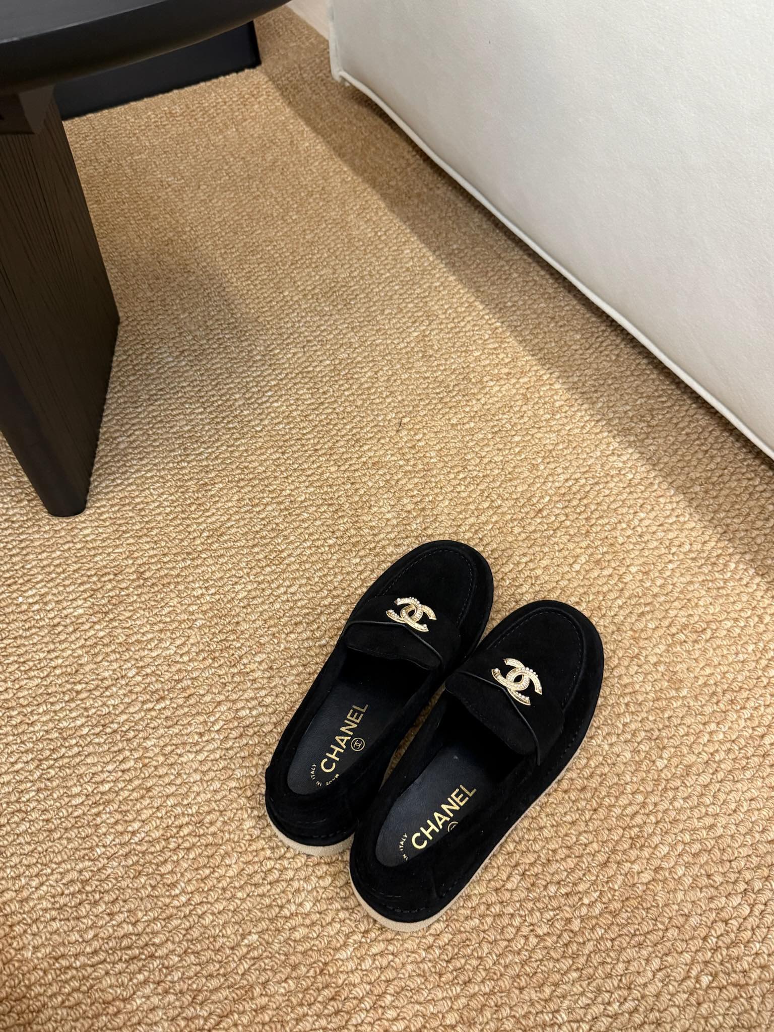 CHANEL 26S LOAFER IN BLACK SUEDE CC LOGO