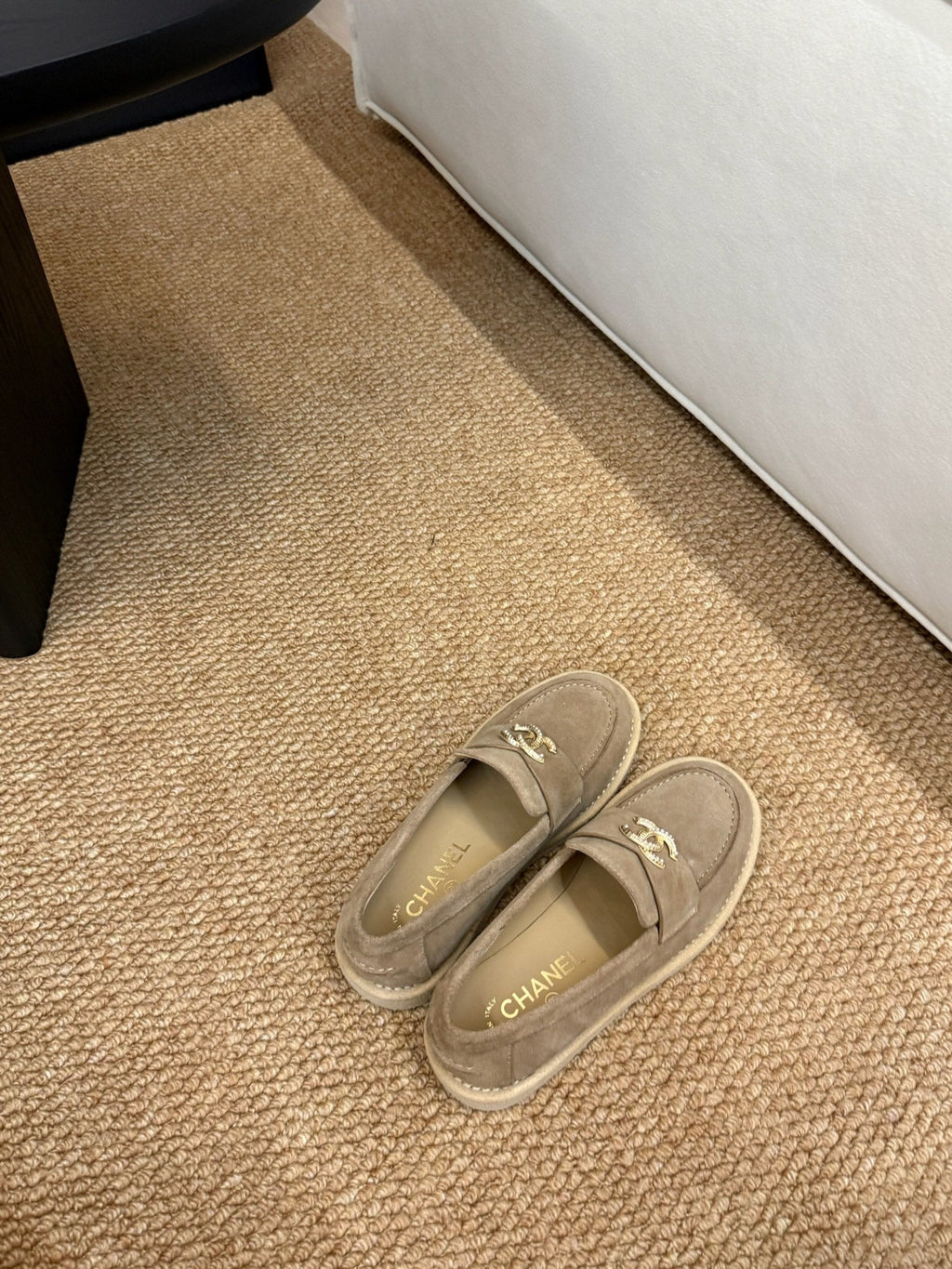 CHANEL 26S LOAFER IN TAUPE BROWN SUEDE CC LOGO