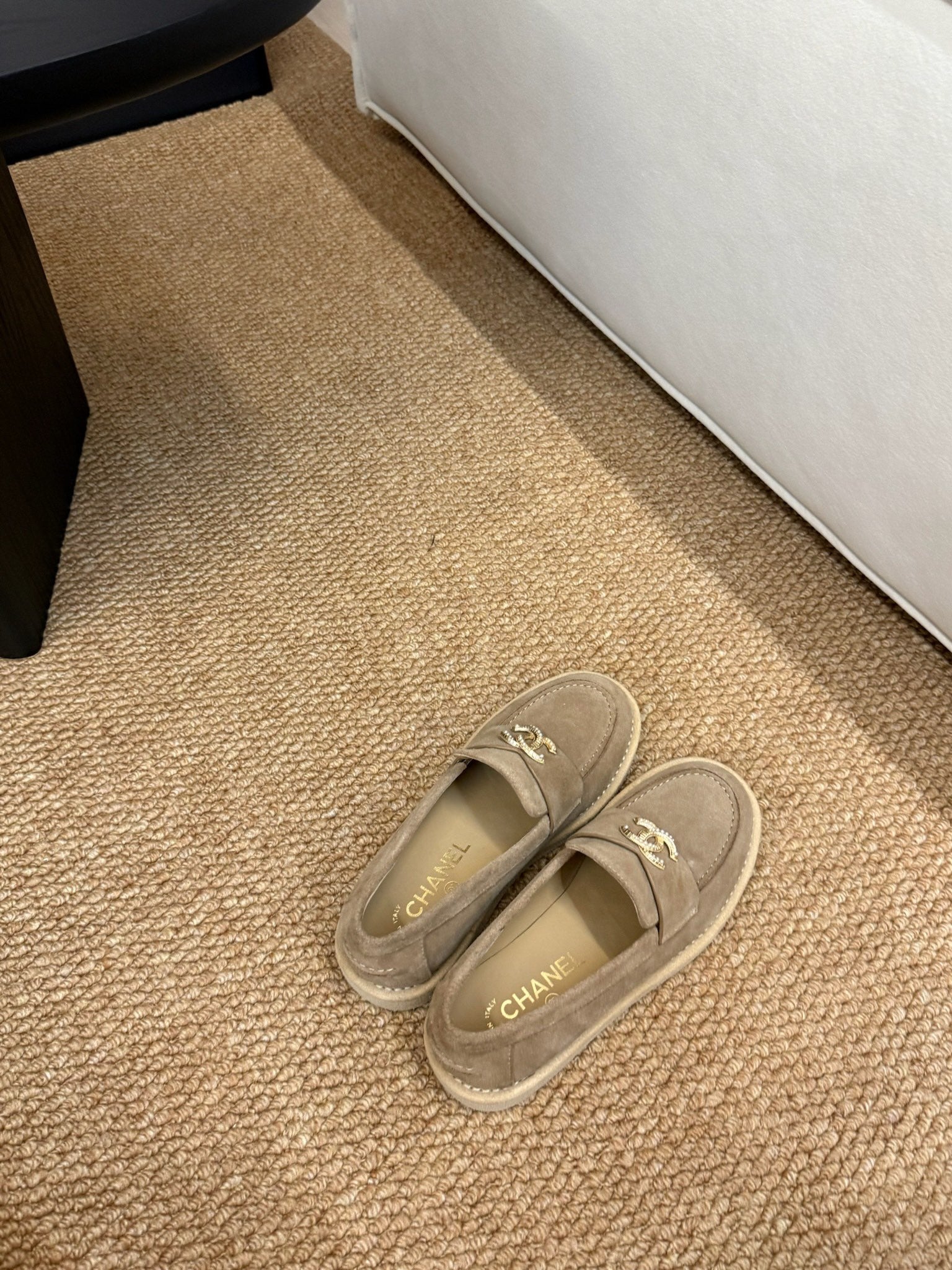 CHANEL 26S LOAFER IN TAUPE BROWN SUEDE CC LOGO