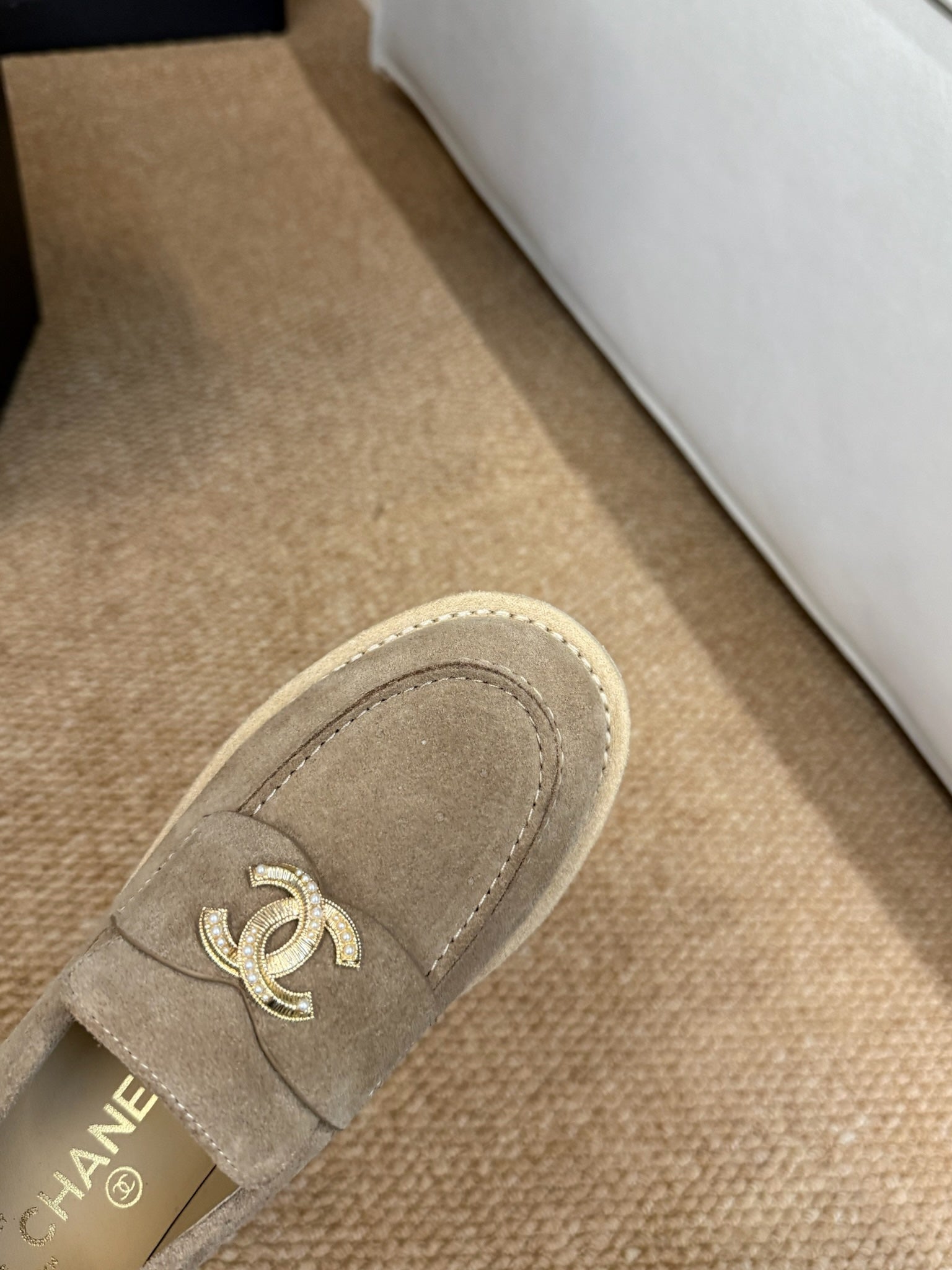 CHANEL 26S LOAFER IN TAUPE BROWN SUEDE CC LOGO