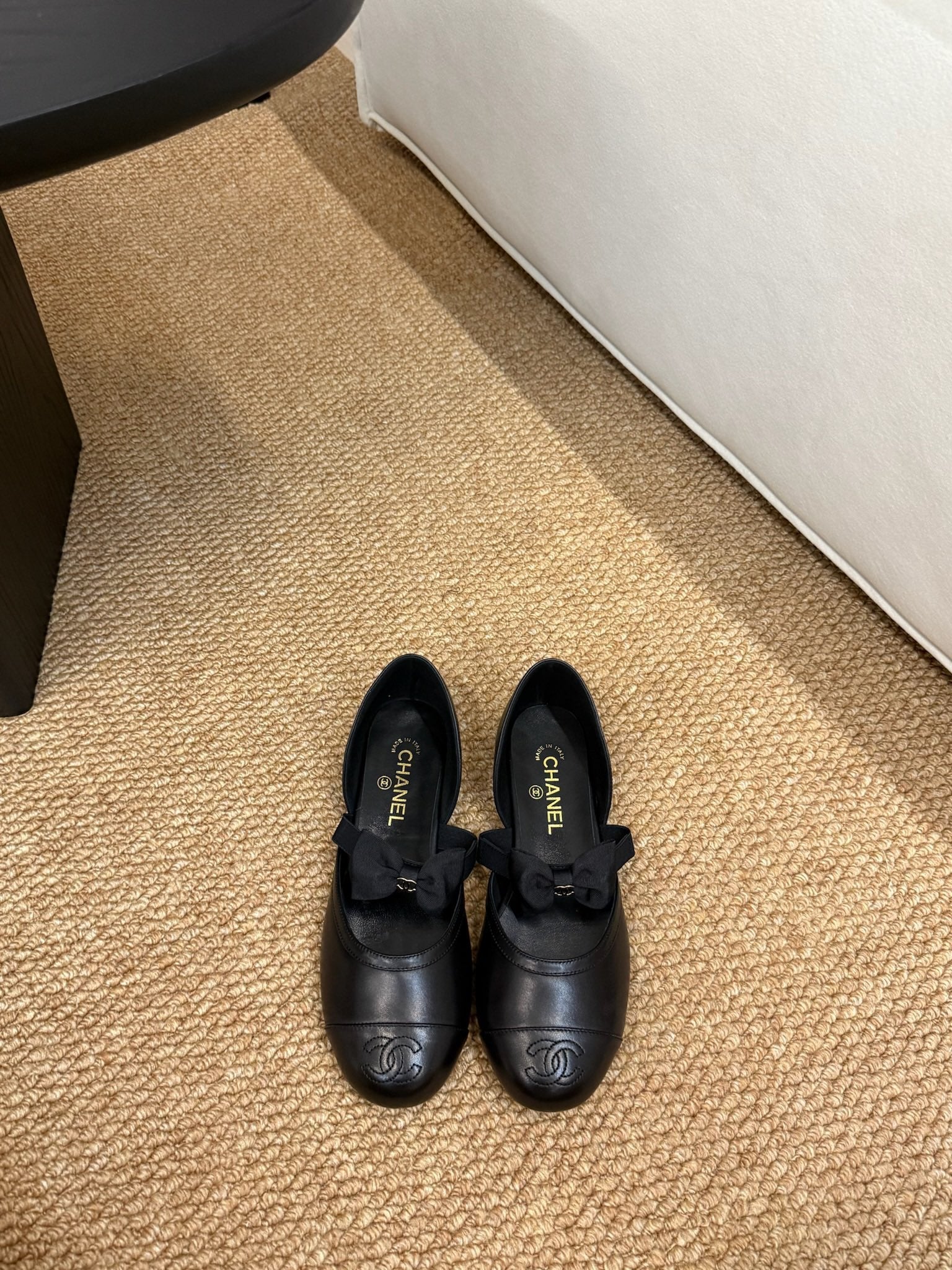 CHANEL 26S MARY JANE SLINGBACK FLATS IN BLACK CALFSKIN CAP TOE RIBBON STRAP