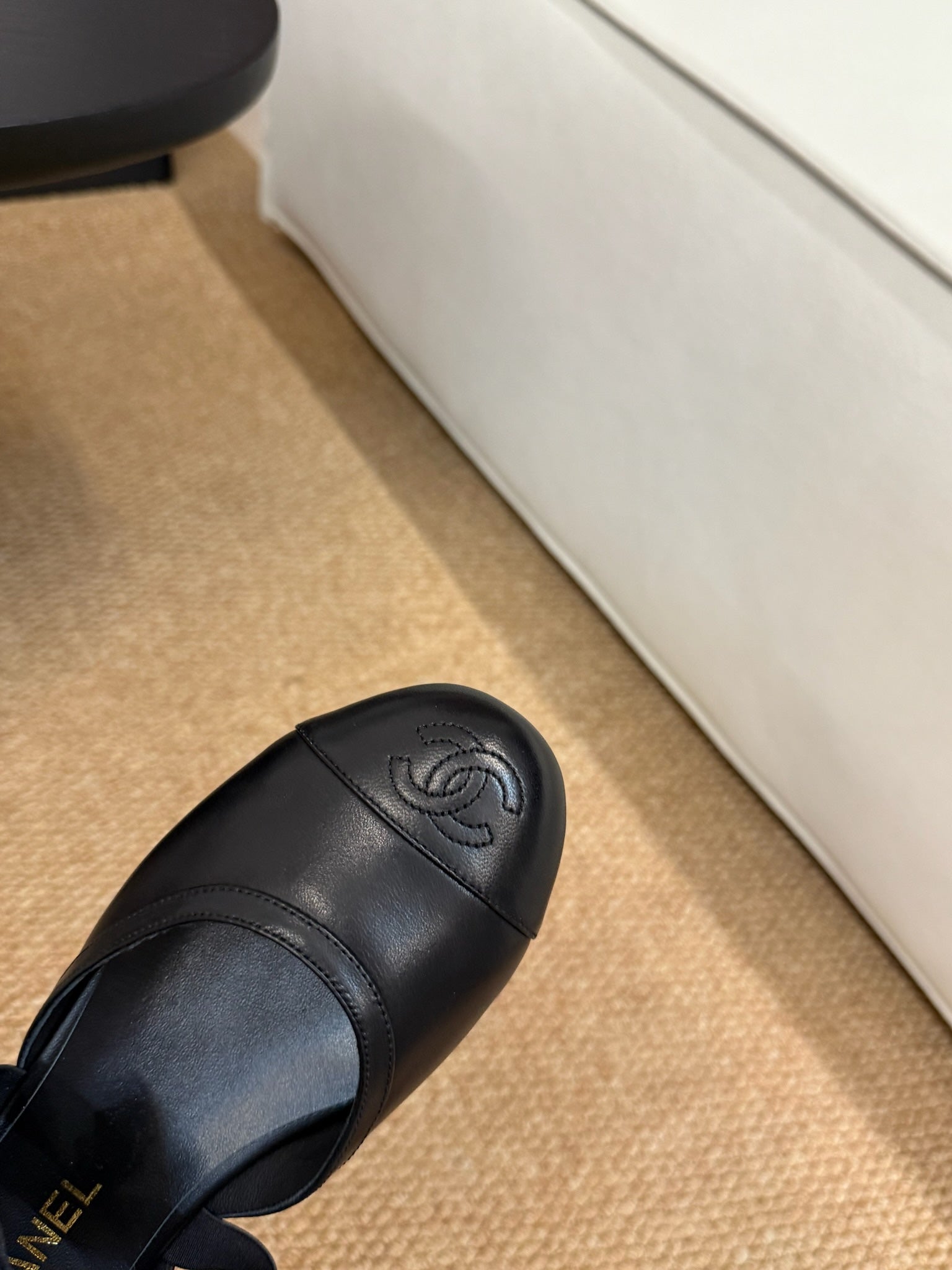 CHANEL 26S MARY JANE SLINGBACK FLATS IN BLACK CALFSKIN CAP TOE RIBBON STRAP