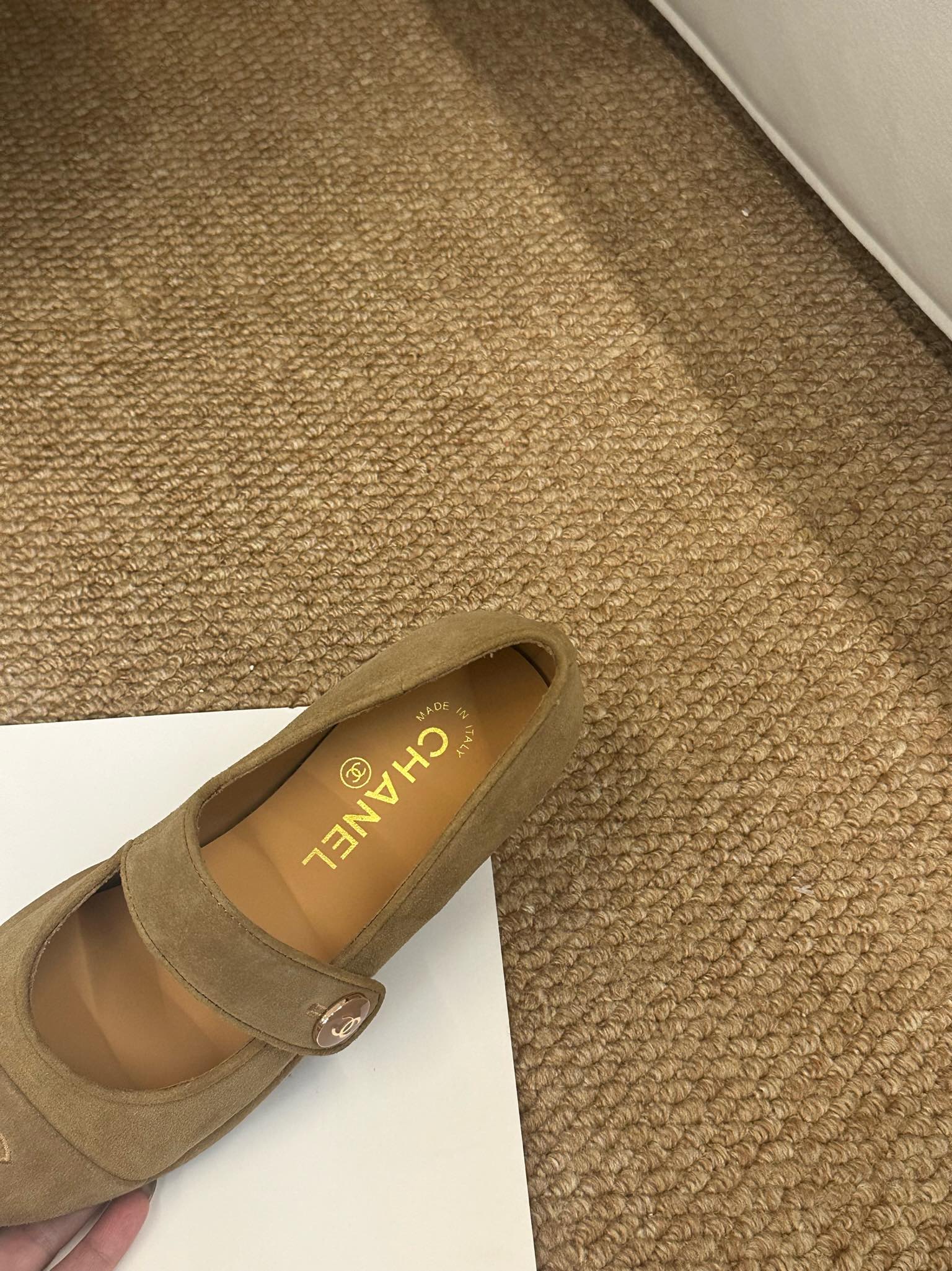 CHANEL 26S MARY JANE FLATS IN CARAMEL BROWN SUEDE CC LOGO