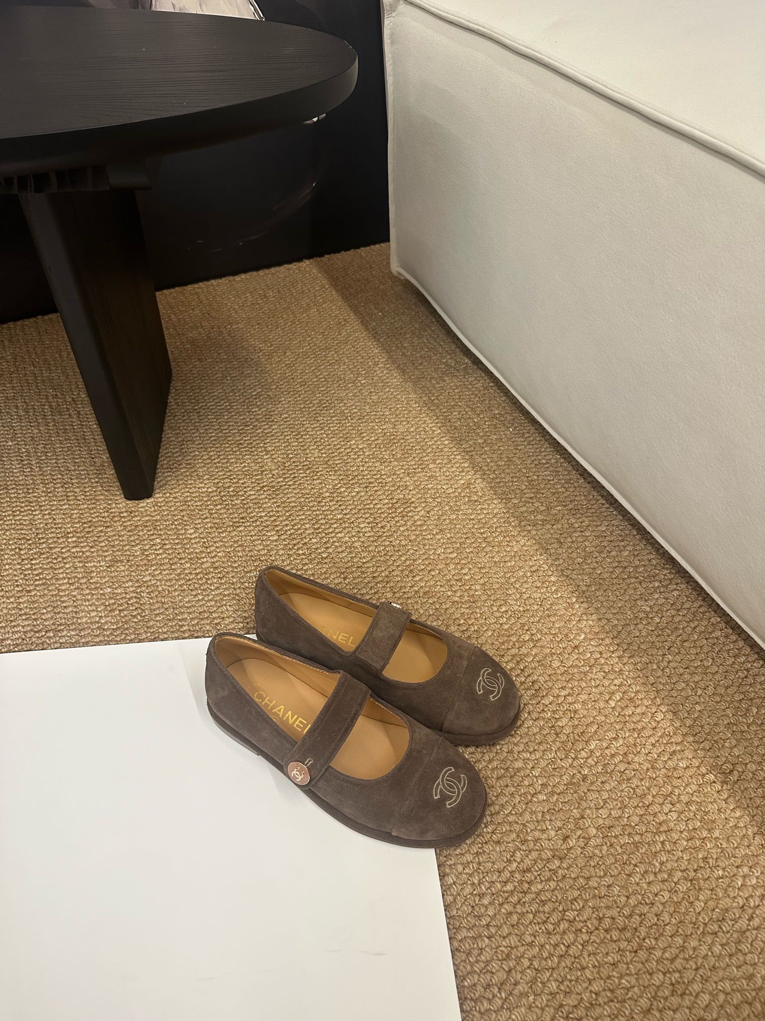 CHANEL 26S MARY JANE FLATS IN BROWN SUEDE CC LOGO