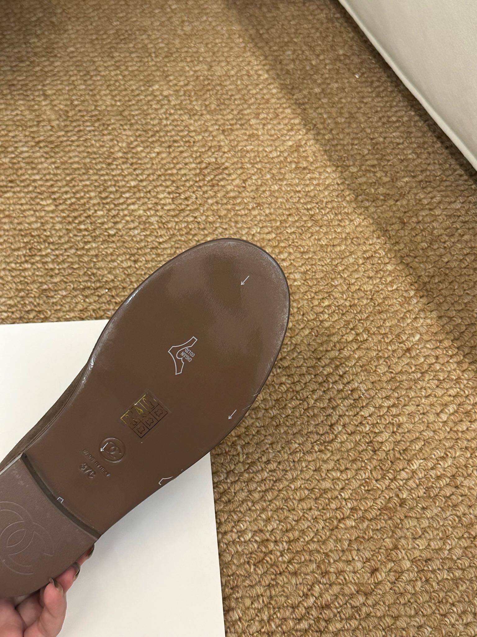 CHANEL 26S MARY JANE FLATS IN BROWN SUEDE CC LOGO