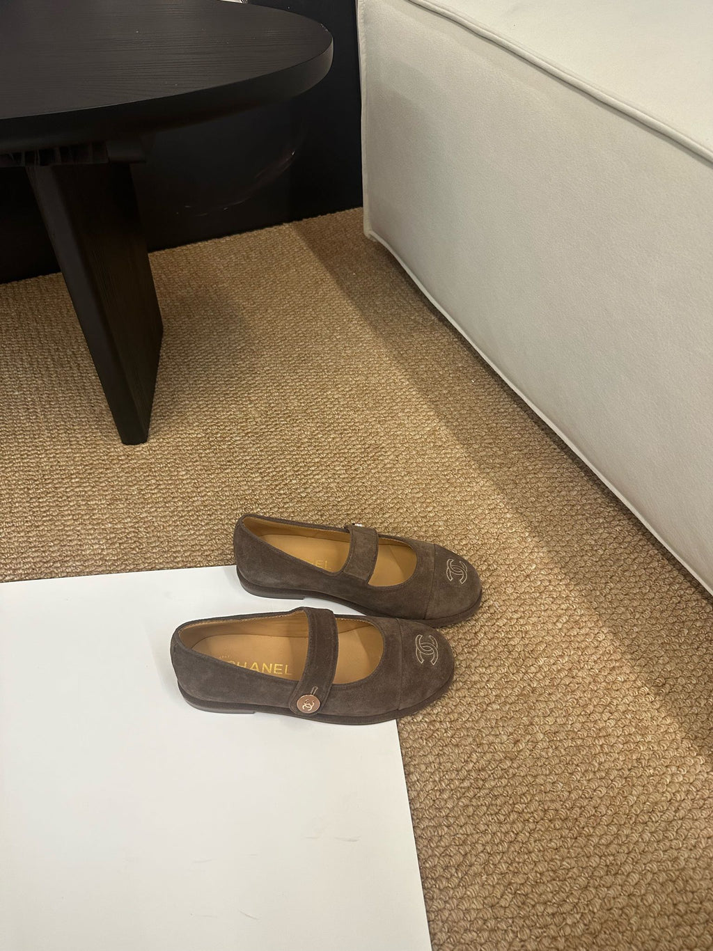 CHANEL 26S MARY JANE FLATS IN BROWN SUEDE CC LOGO