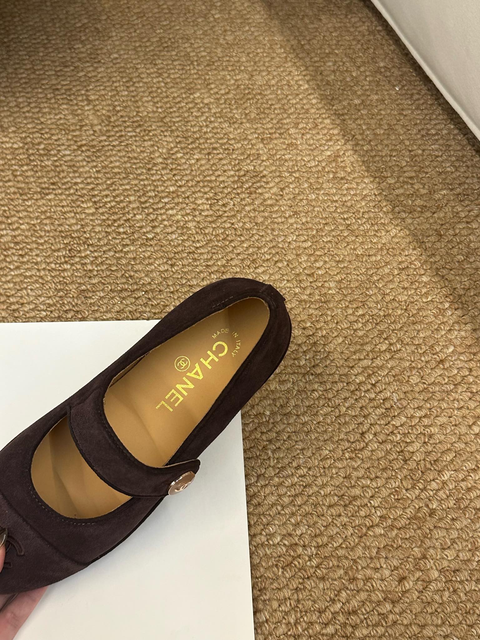CHANEL 26S MARY JANE FLATS IN DARK BROWN SUEDE CC LOGO