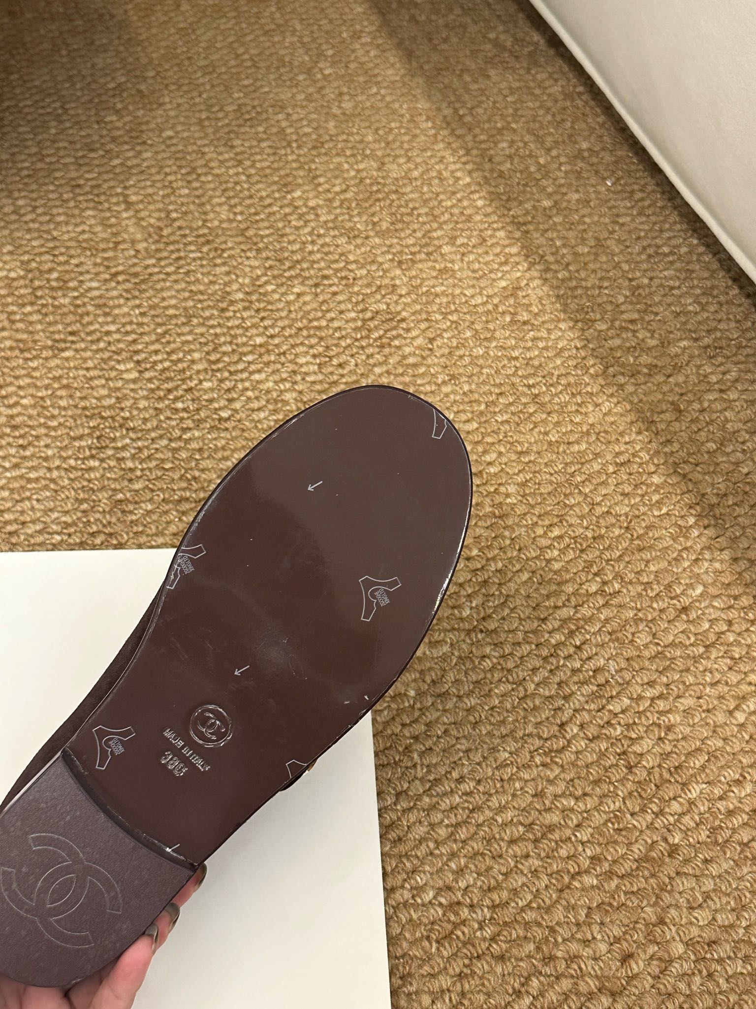CHANEL 26S MARY JANE FLATS IN DARK BROWN SUEDE CC LOGO