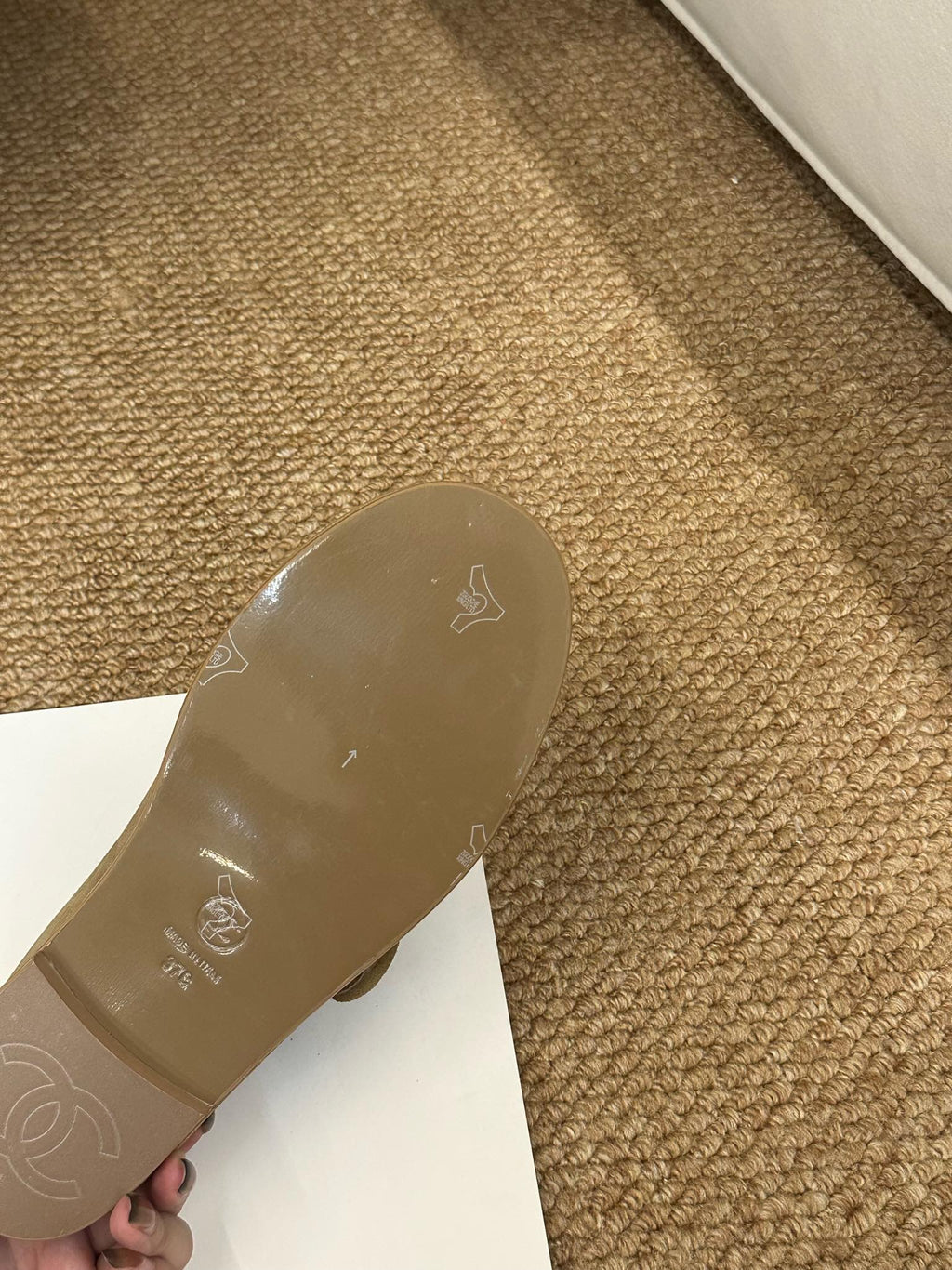CHANEL 26S MARY JANE FLATS IN CARAMEL BROWN SUEDE SHEARLING LINING CC LOGO