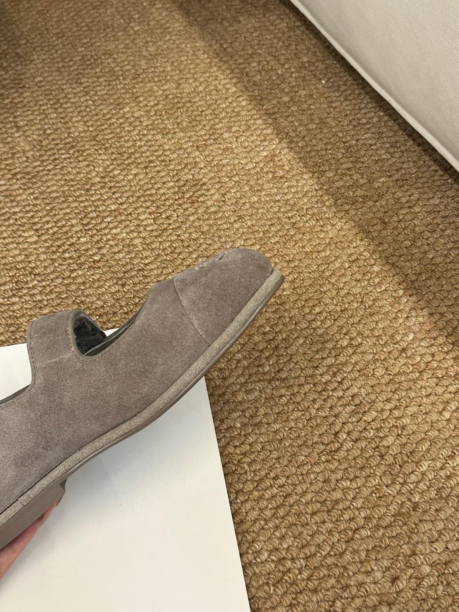 CHANEL 26S MARY JANE FLATS IN TAUPE BROWN SUEDE SHEARLING LINING CC LOGO