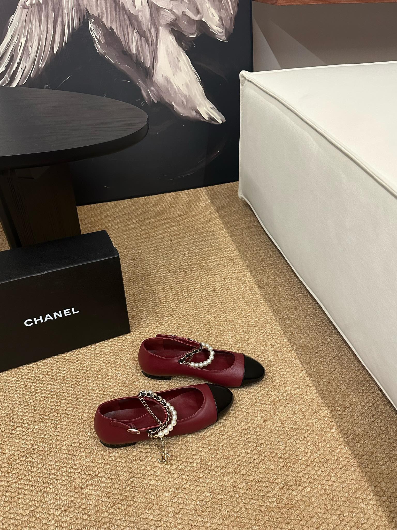 CHANEL 26S MARY JANE PEARL STRAP FLATS IN BURGUNDY RED CALFSKIN