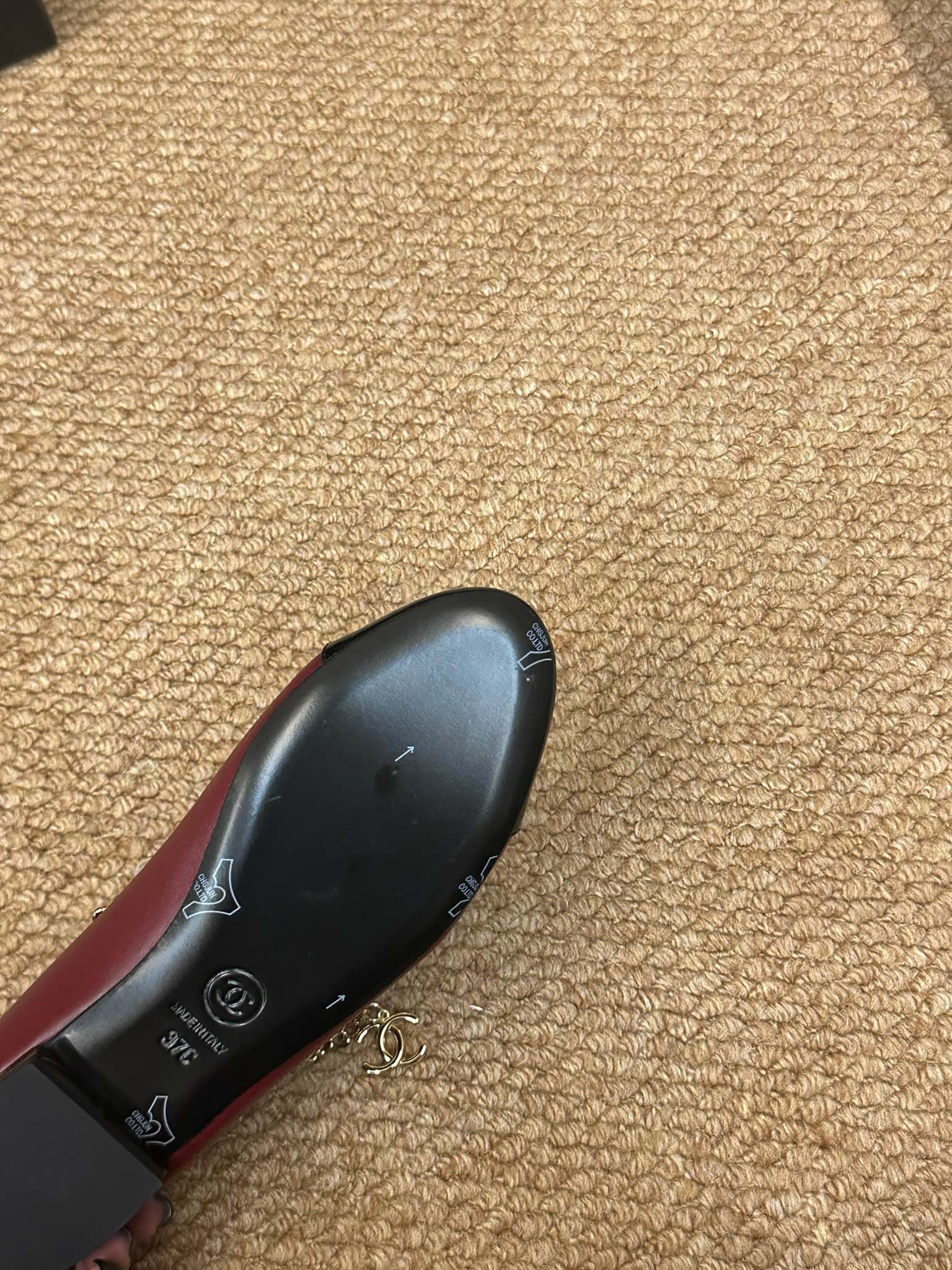 CHANEL 26S MARY JANE PEARL STRAP FLATS IN BURGUNDY RED CALFSKIN