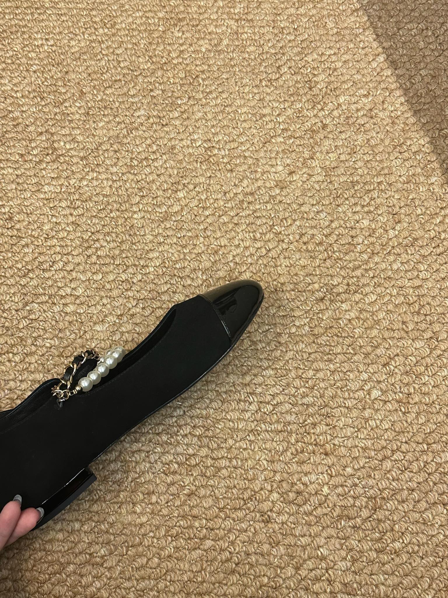 CHANEL 26S MARY JANE PEARL STRAP FLATS IN BLACK CALFSKIN