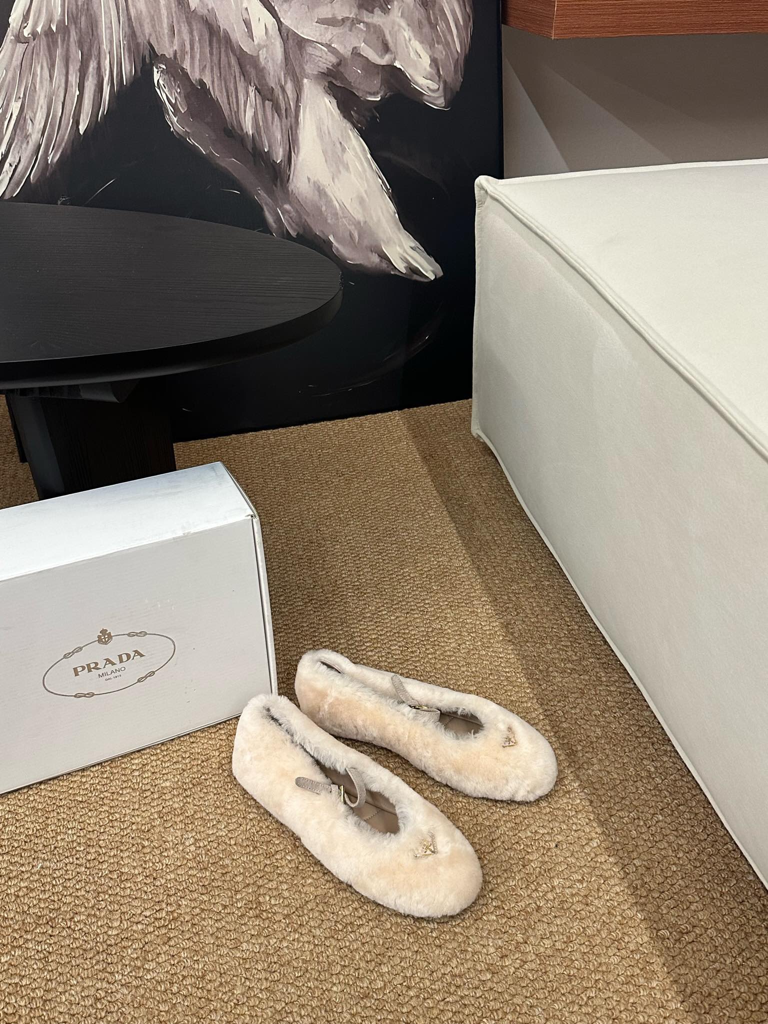 PRADA 26S SHEARLING BALLET FLATS IN CREAM WHITE