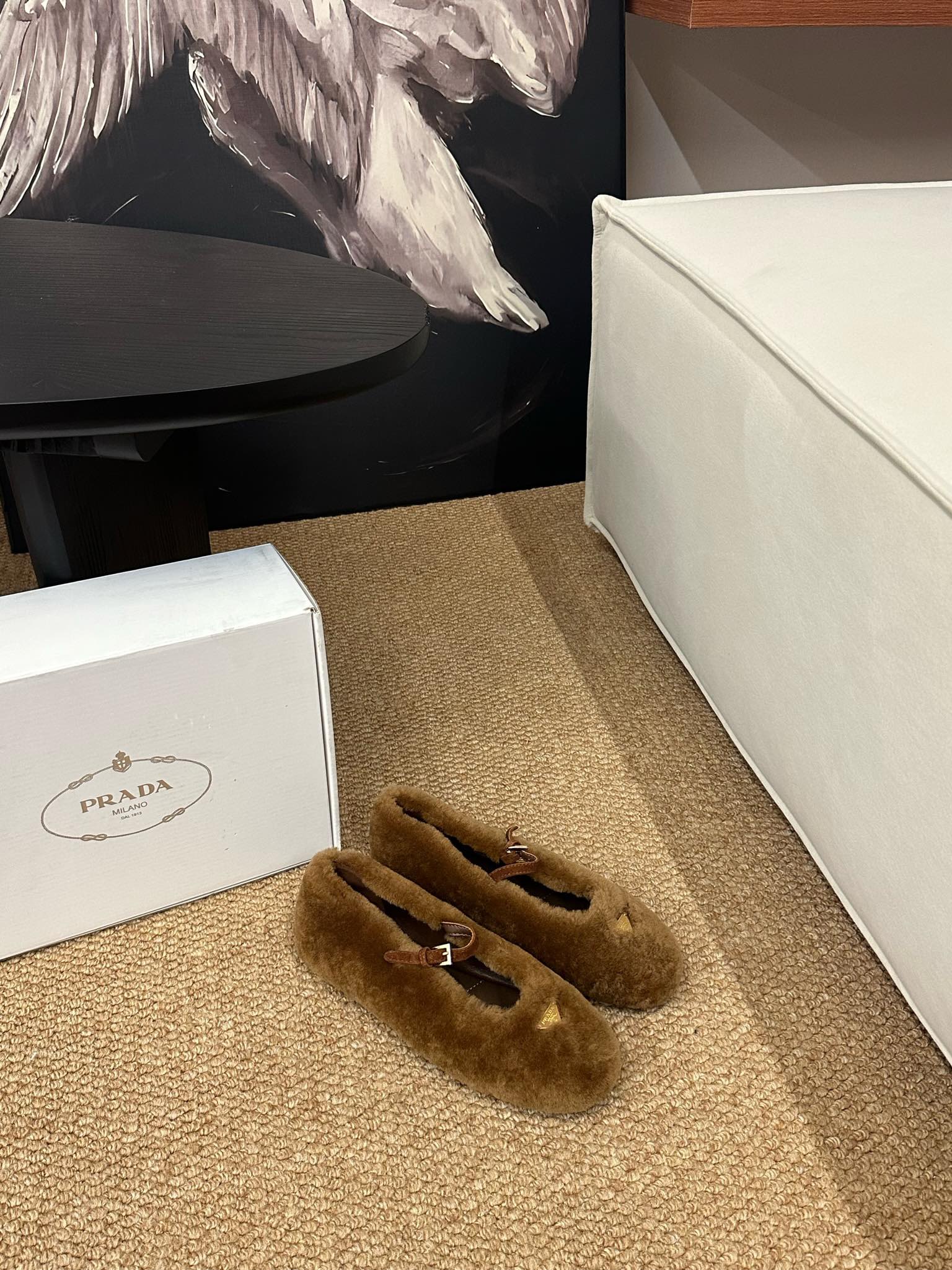PRADA 26S SHEARLING BALLET FLATS IN BROWN