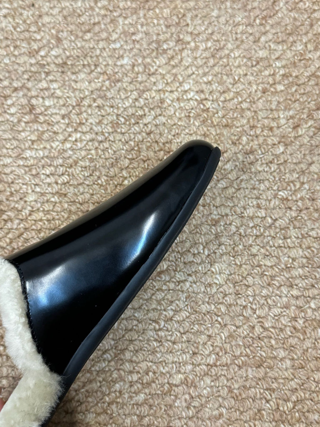 PRADA 26S SHEARLING MULE SLIPPERS IN BLACK CALFSKIN