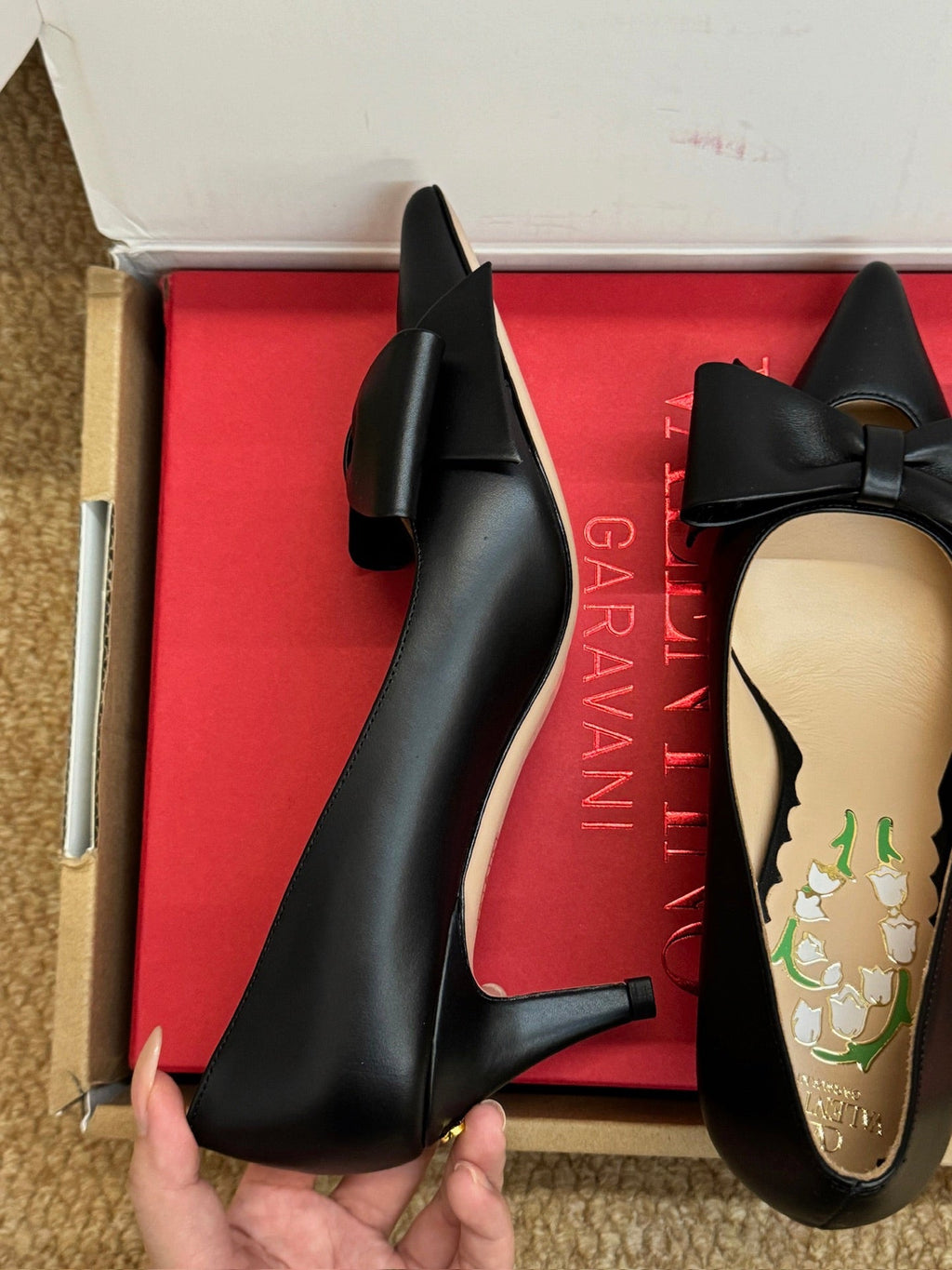 VALENTINO 26S HIGH HEEL SHOES IN BLACK CALFSKIN WITH BOW