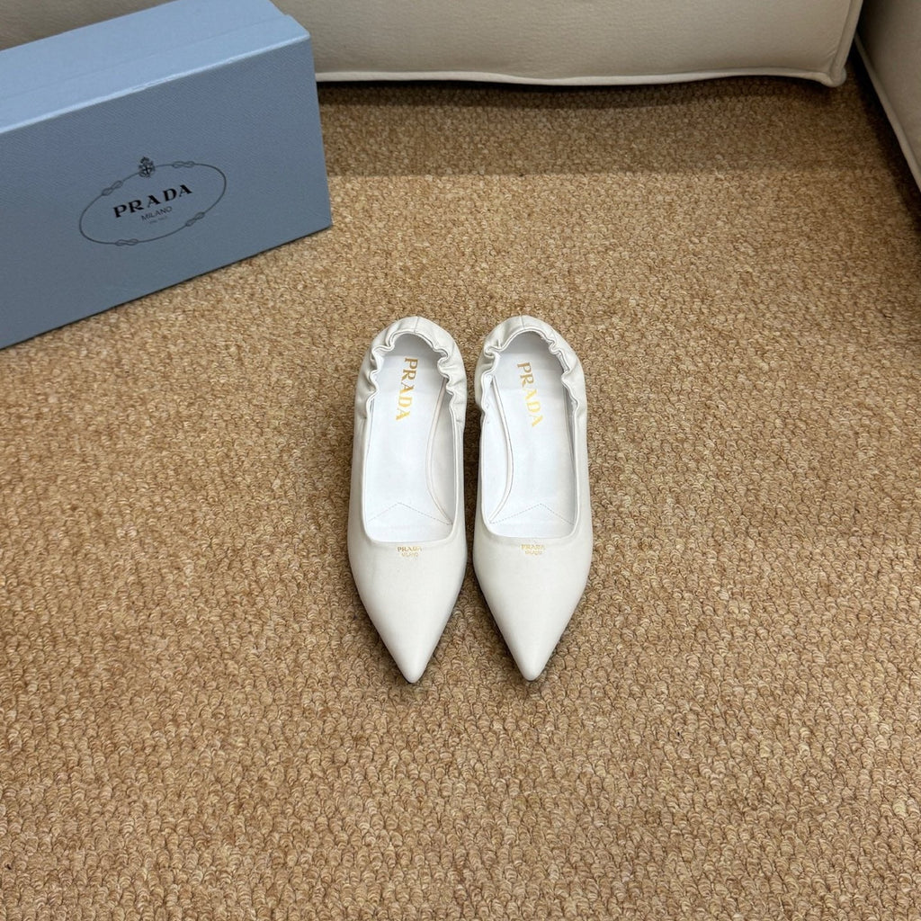 PRADA 26S POINTED TOE PUMPS 50MM IN WHITE CALFSKIN