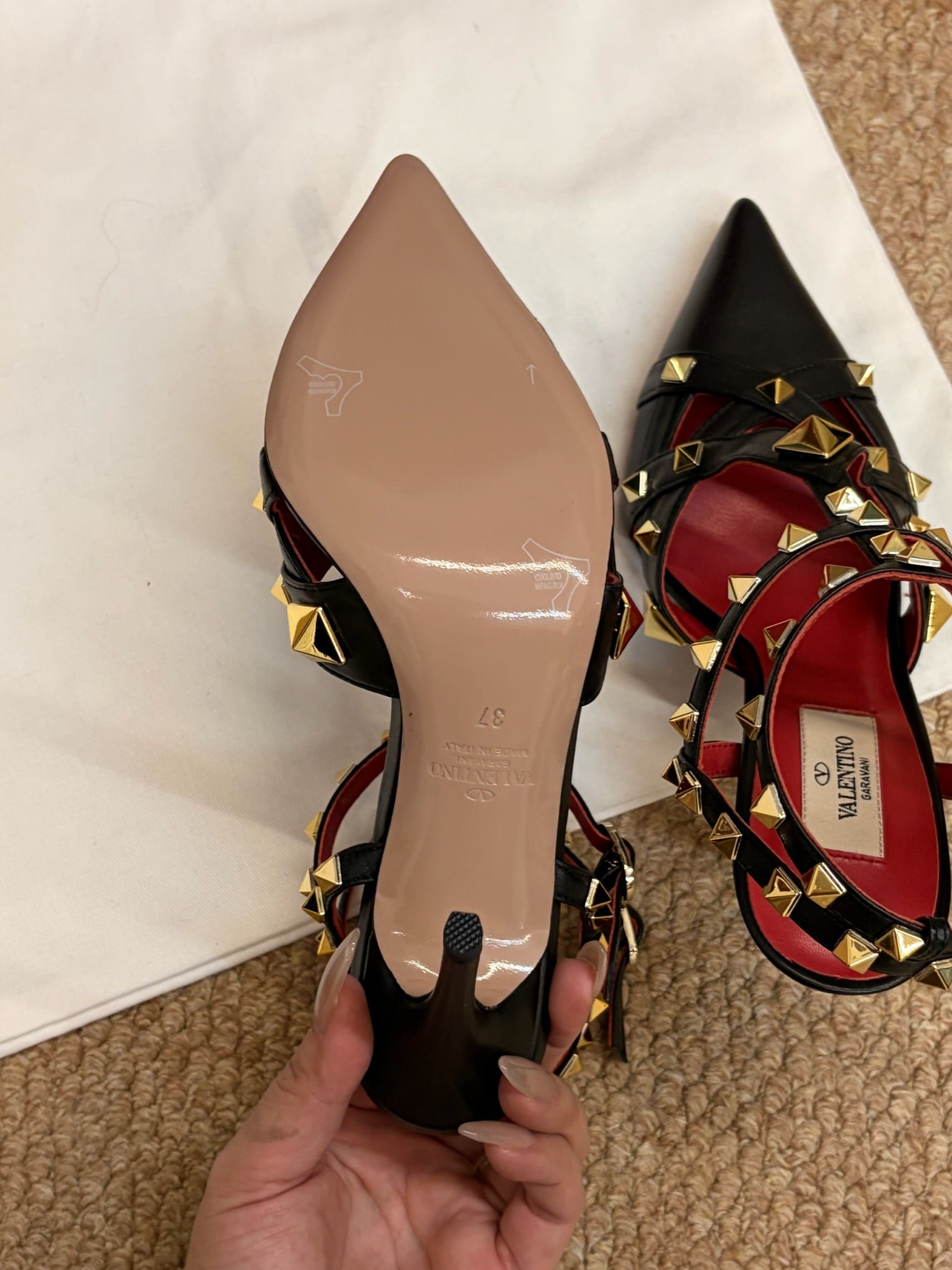 VALENTINO 26S OCKSTUD HEELS IN BLACK CALFSKIN