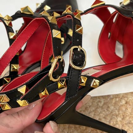 VALENTINO 26S OCKSTUD HEELS IN BLACK CALFSKIN